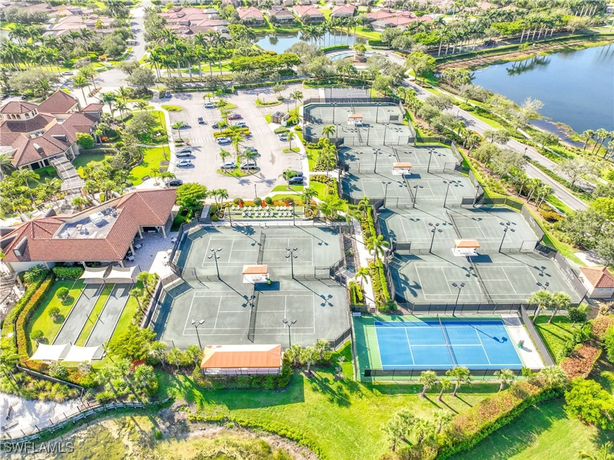 Property Slideshow image 34 of 47 | 9118 prima way 202, Naples, FL, 34113