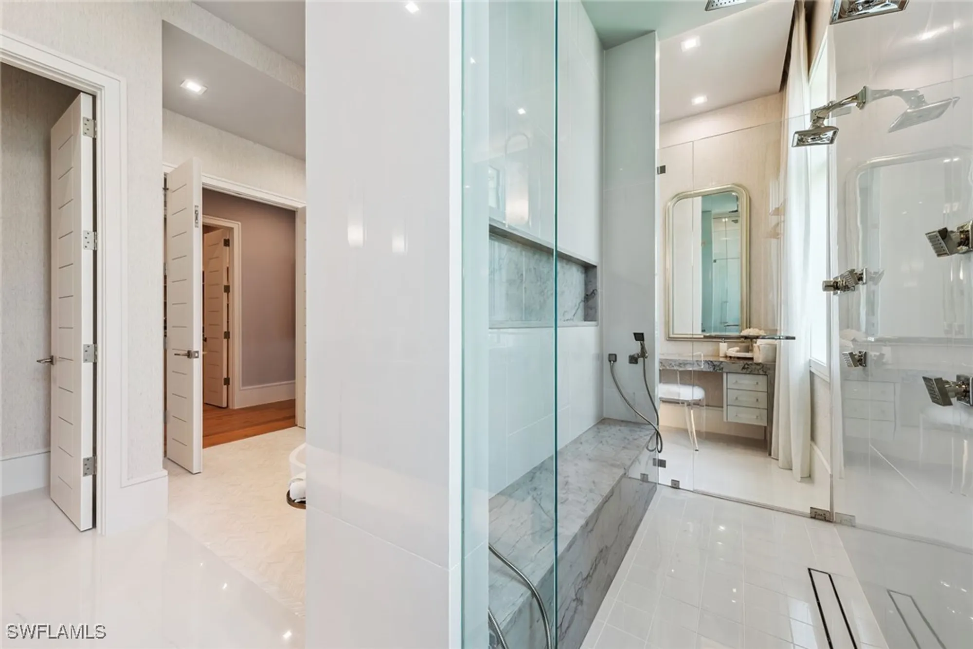 Property Slideshow image 18 of 49 | 355 colony dr, Naples, FL, 34108