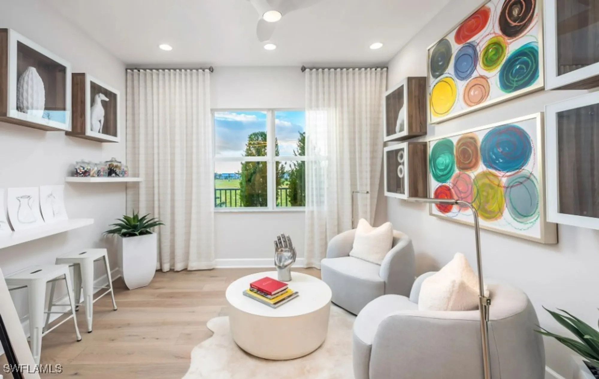 Property Slideshow image 21 of 33 | 2631 durham cir, Naples, FL, 34112