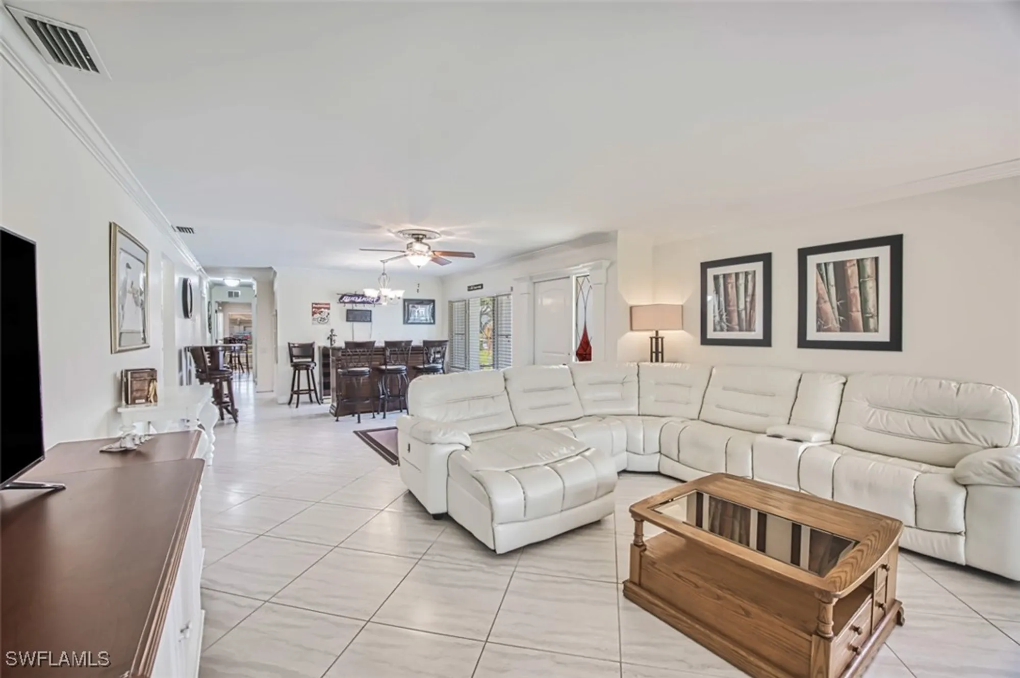 Property Slideshow image 12 of 50 | 1815 pine glade cir, Fort Myers, FL, 33907