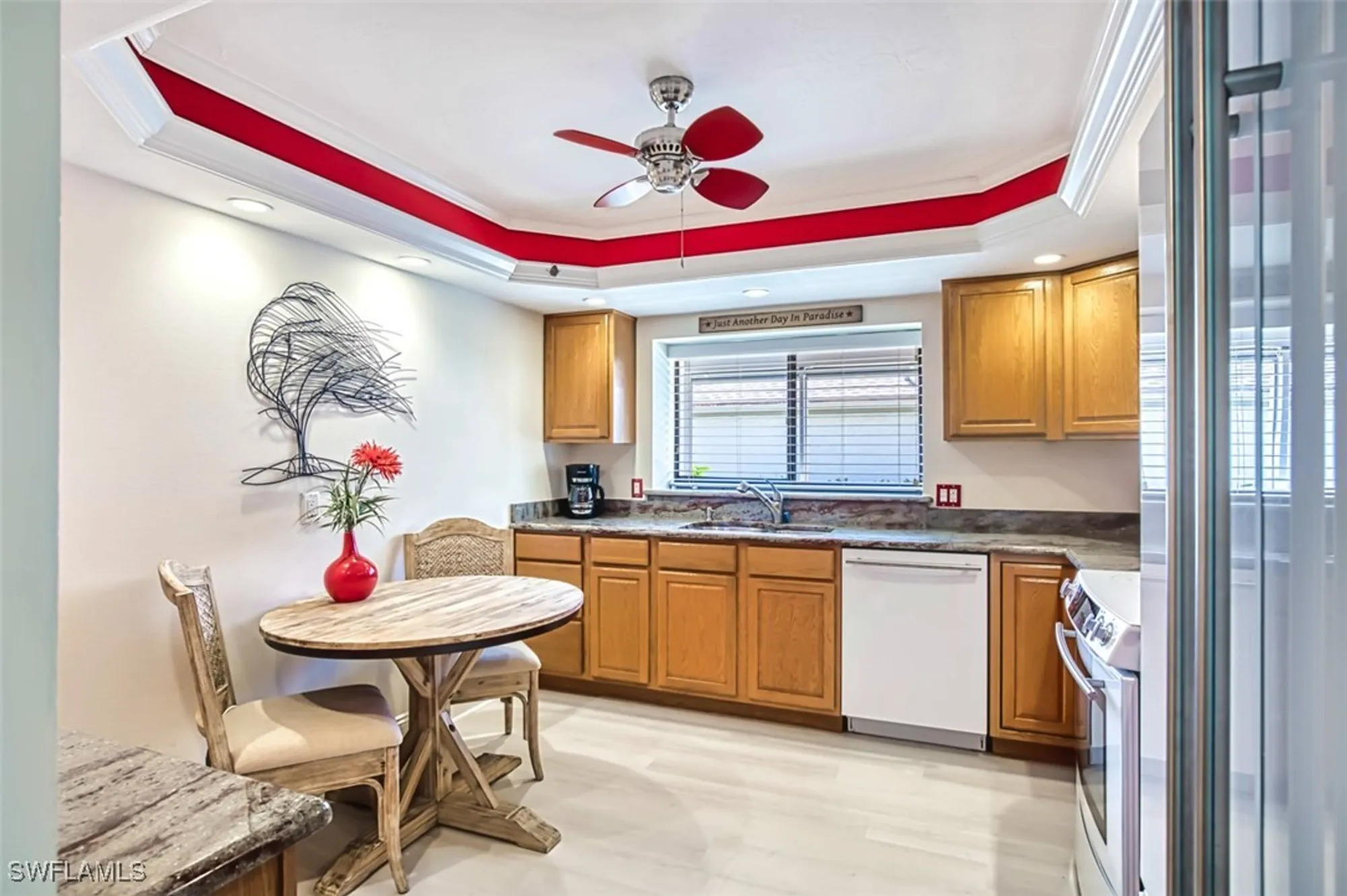 Property Slideshow image 21 of 50 | 1815 pine glade cir, Fort Myers, FL, 33907