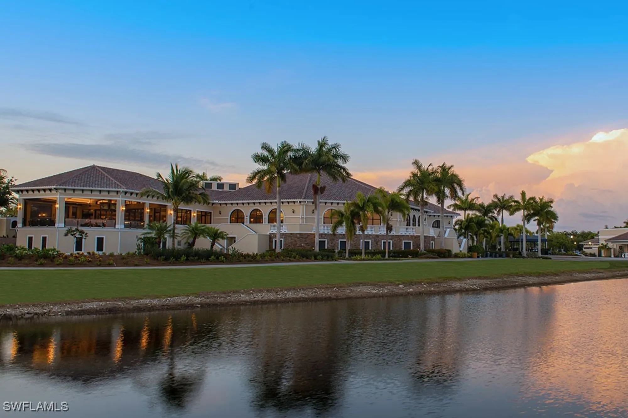 Property Slideshow image 23 of 50 | 10295 heritage bay blvd 911, Naples, FL, 34120