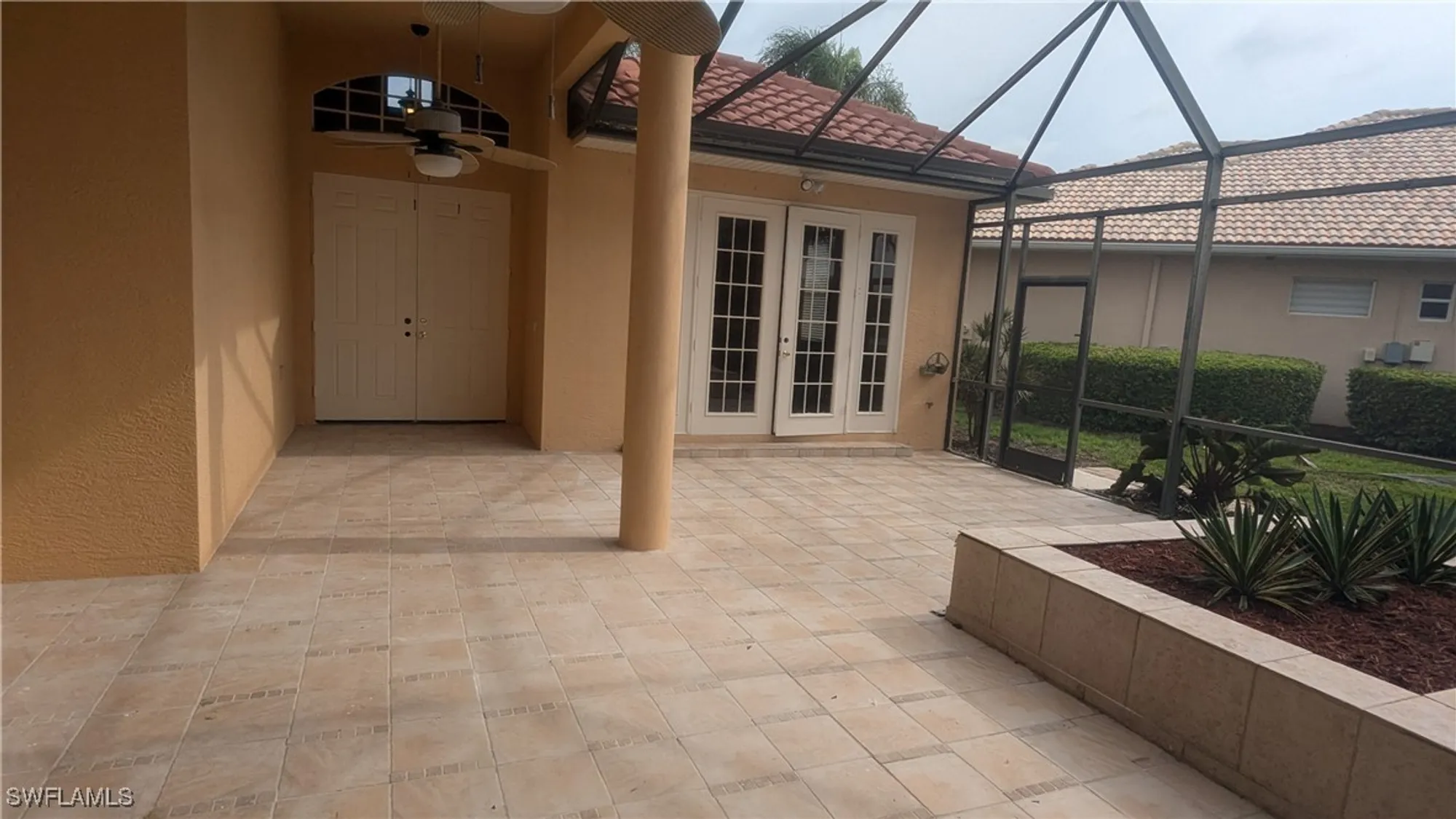 Property Slideshow image 14 of 50 | 6733 bent grass dr, Naples, FL, 34113