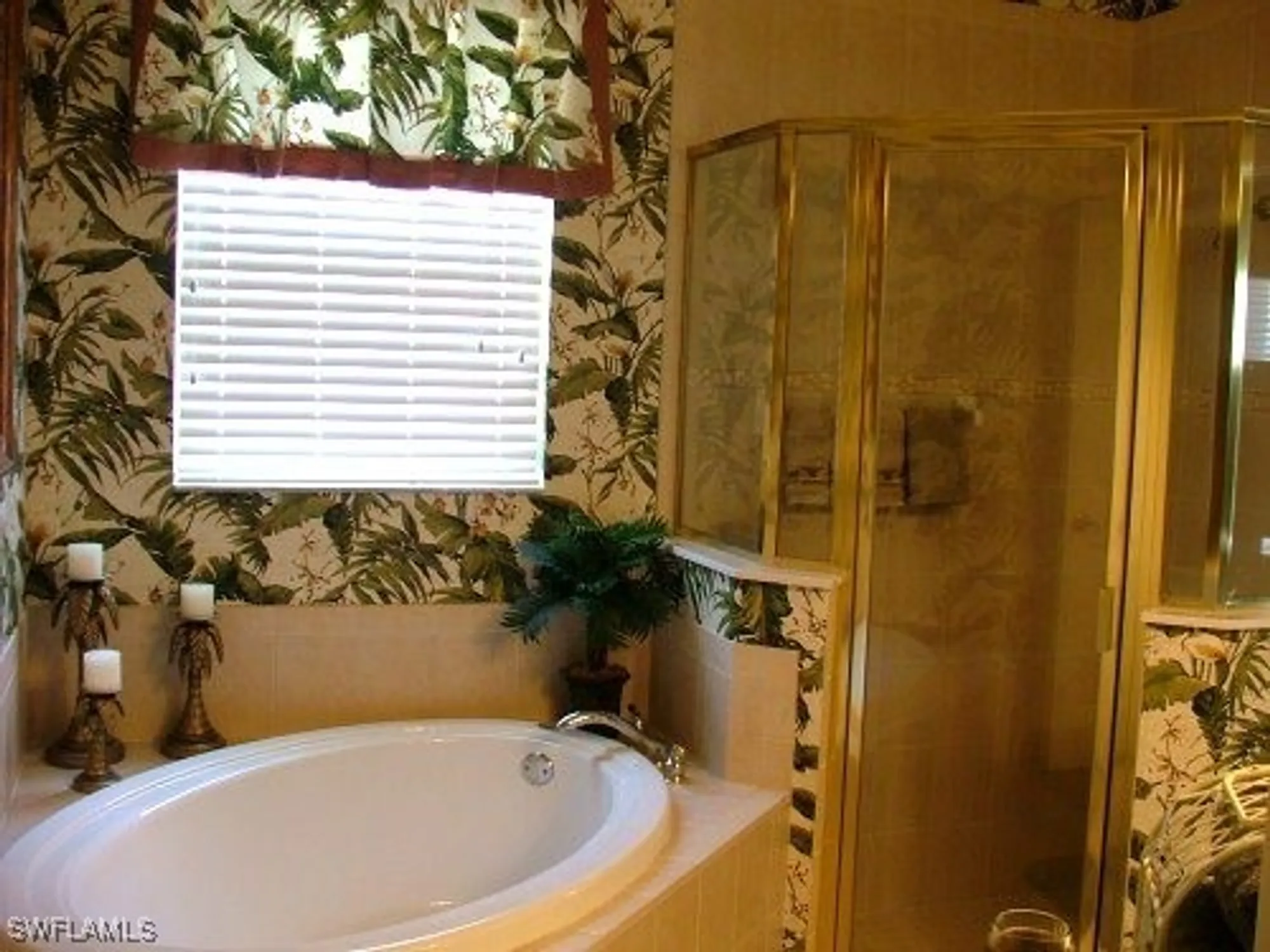 Property Slideshow image 12 of 14 | 8433 langshire way, Fort Myers, FL, 33912