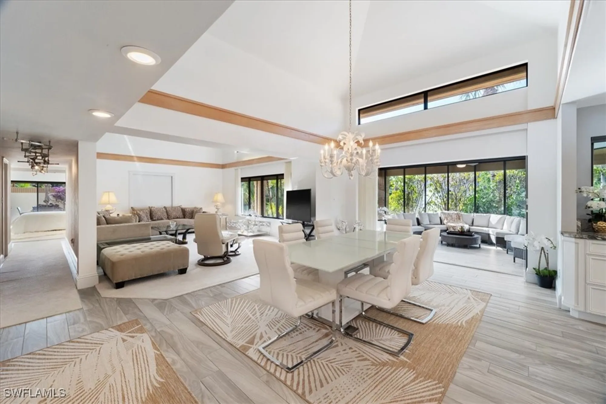 Property Slideshow image 16 of 48 | 6740 pelican bay blvd, Naples, FL, 34108