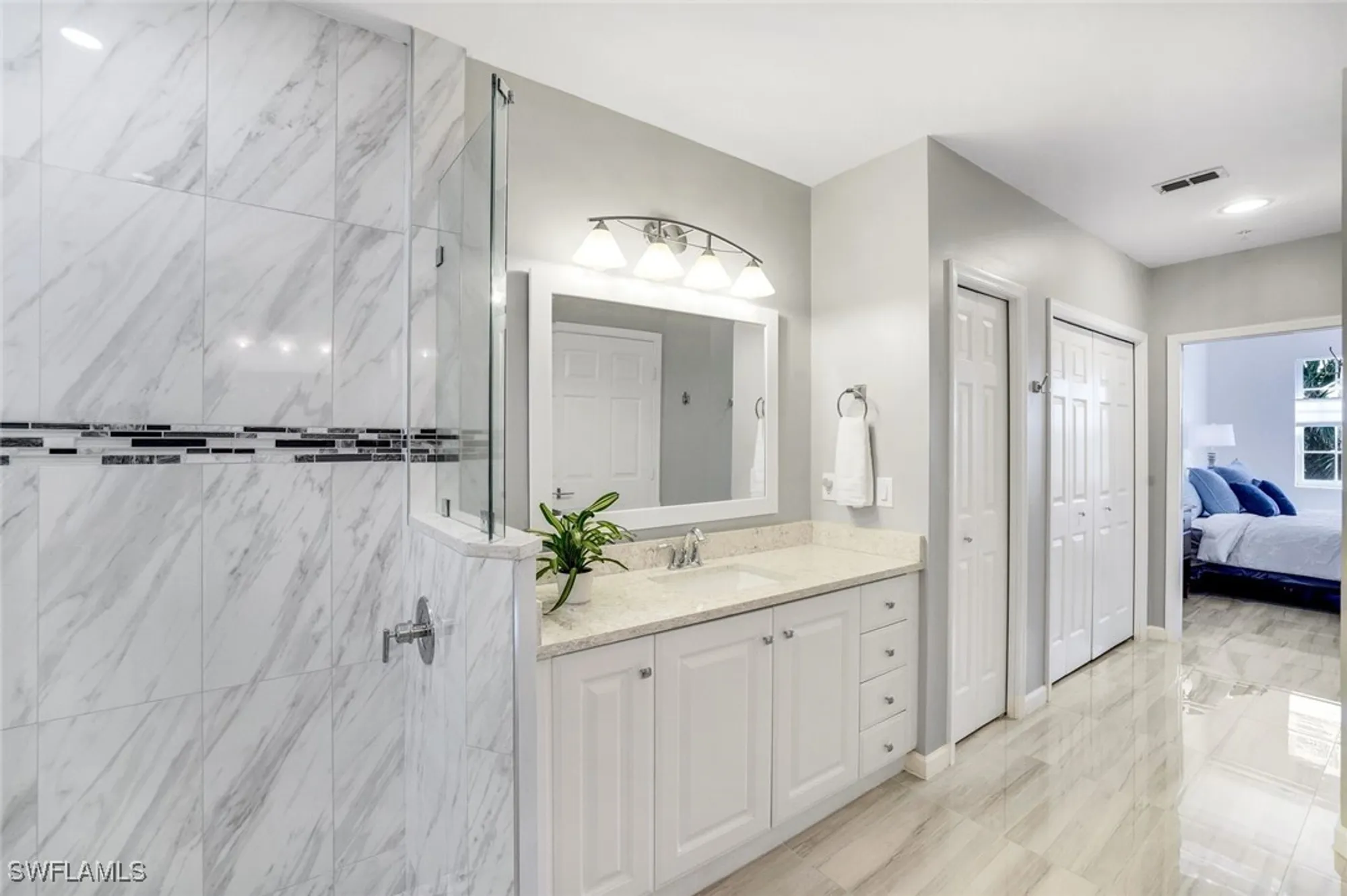 Property Slideshow image 22 of 49 | 3970 deer crossing ct 106, Naples, FL, 34114