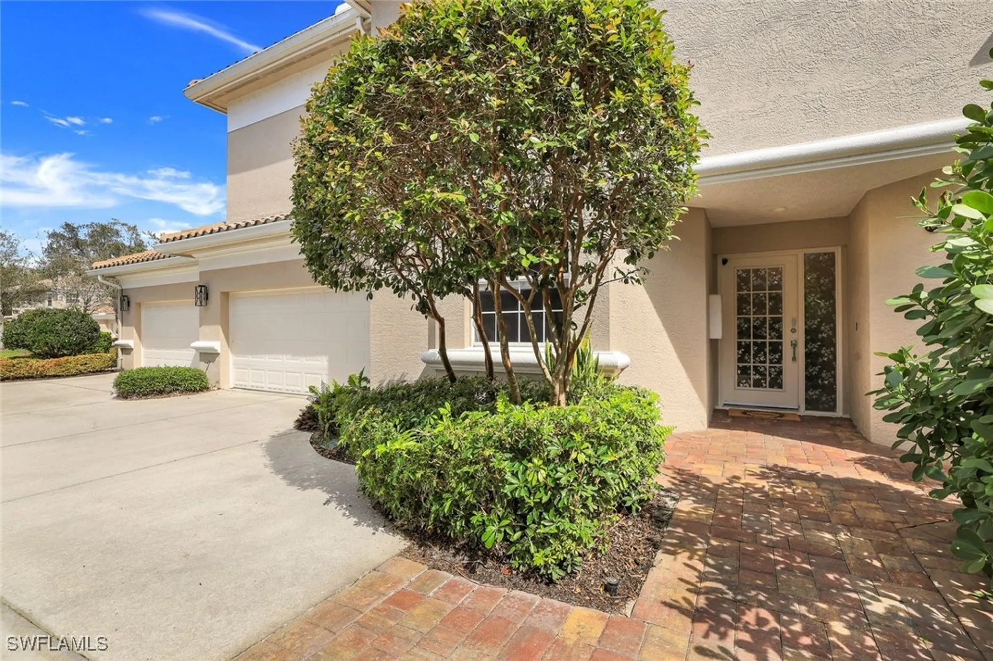 Property Slideshow image 37 of 49 | 3970 deer crossing ct 106, Naples, FL, 34114