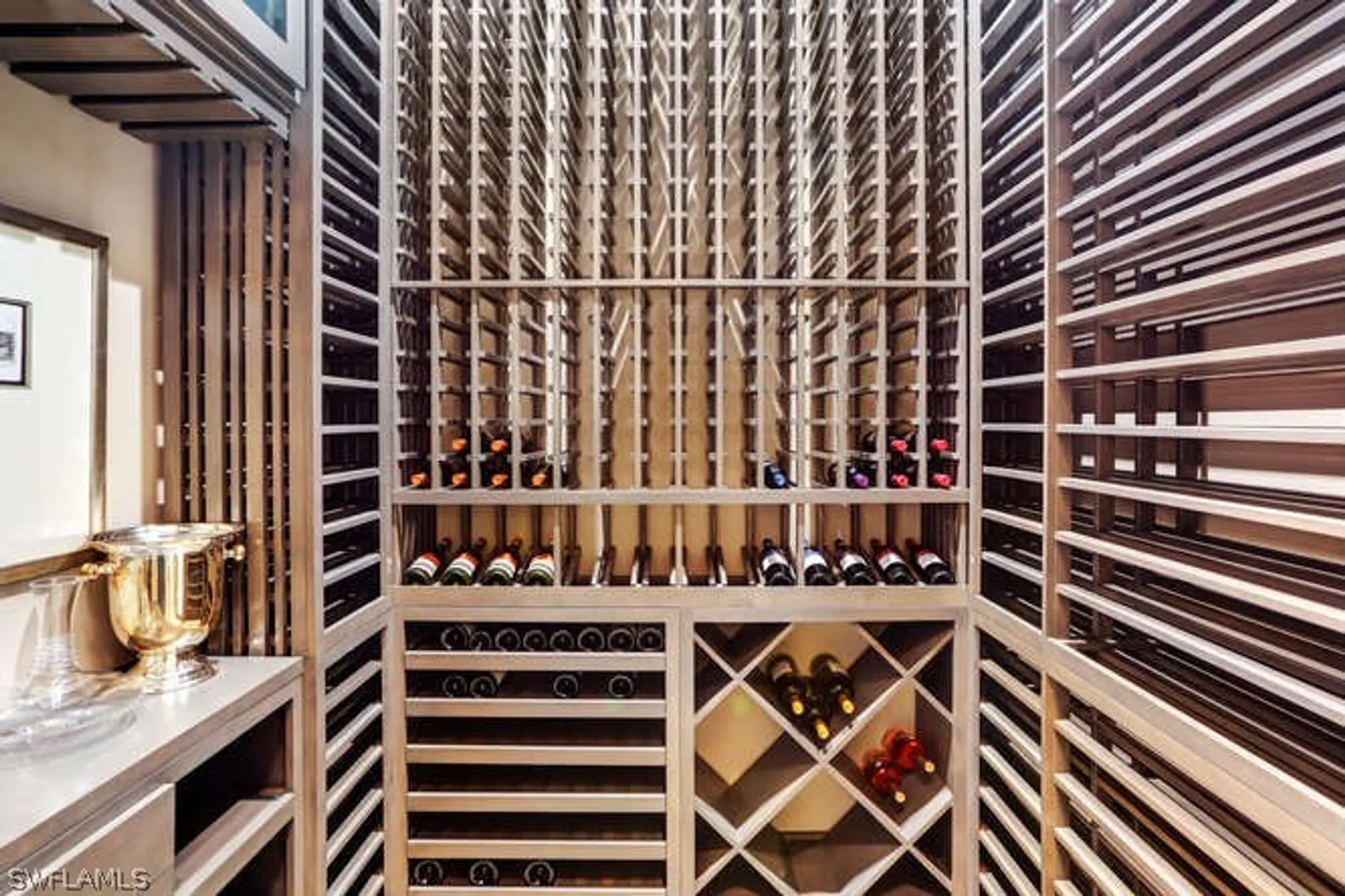 Property Slideshow image 7 of 20 | 595 regatta rd, Naples, FL, 34103