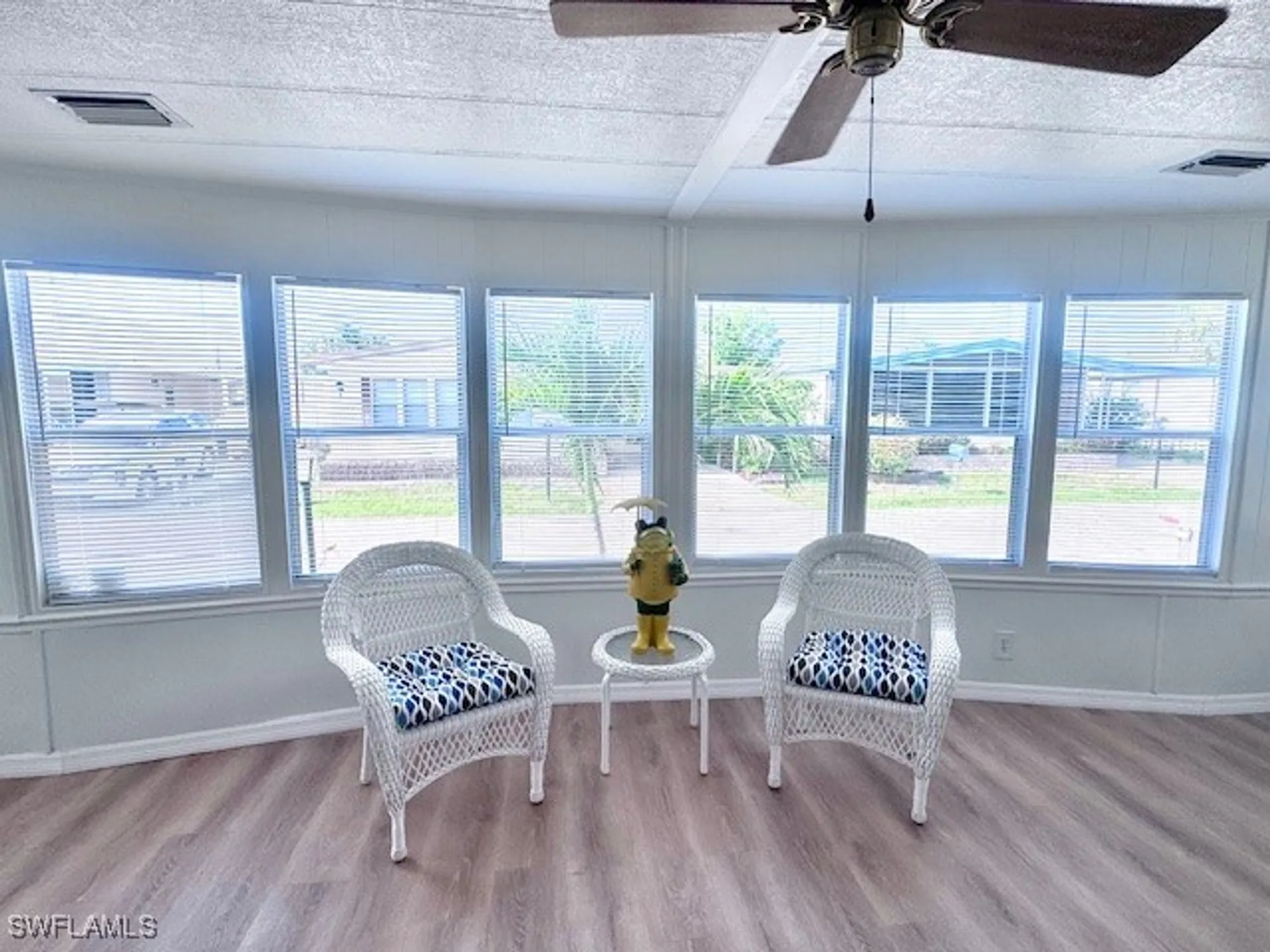 Property Slideshow image 8 of 40 | 14591 paul revere loop, North Fort Myers, FL, 33917