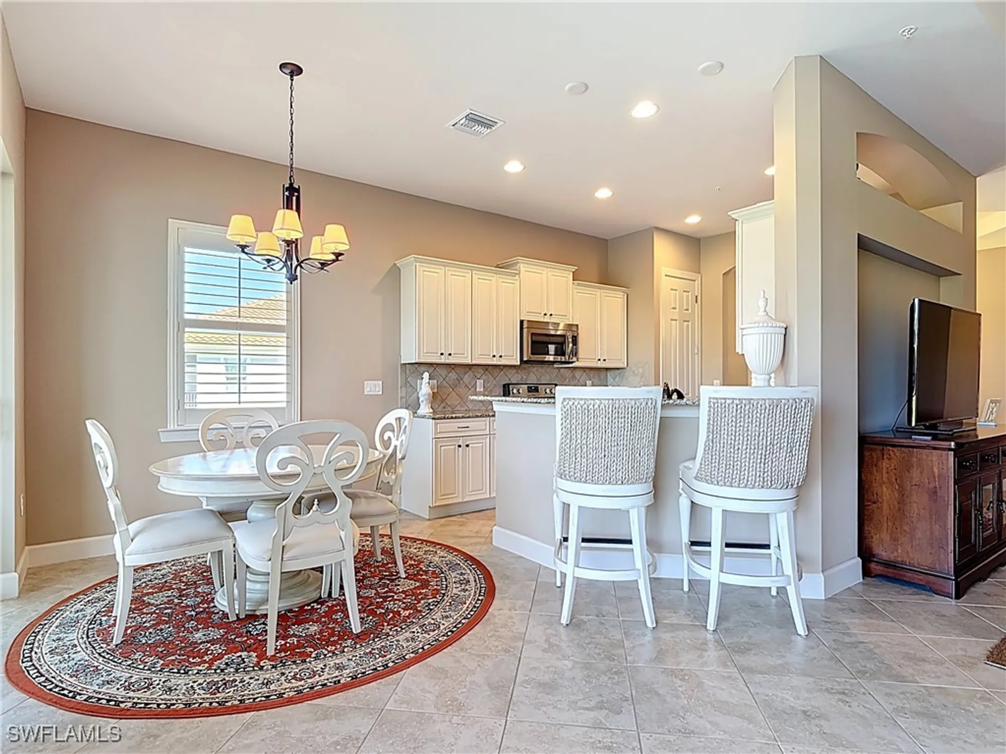 Property Slideshow image 10 of 46 | 10271 glastonbury cir 202, Fort Myers, FL, 33913