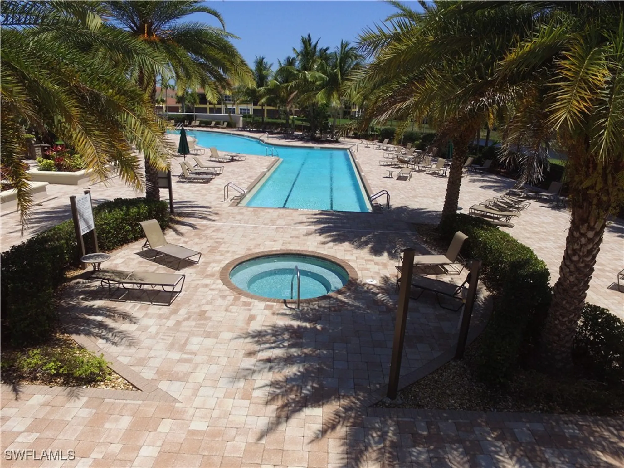 Property Slideshow image 41 of 46 | 10271 glastonbury cir 202, Fort Myers, FL, 33913