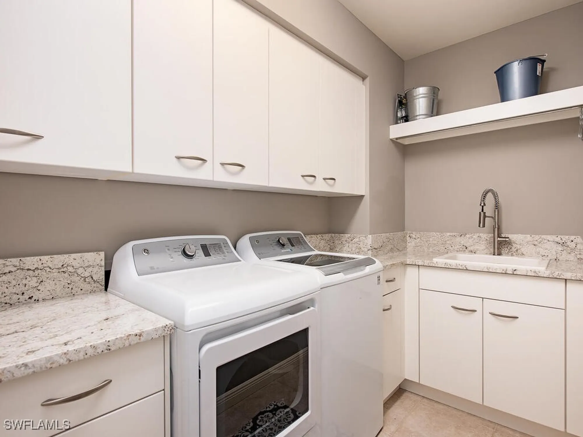 Property Slideshow image 20 of 45 | 5051 pelican colony blvd apt 301, Bonita Springs, FL, 34134