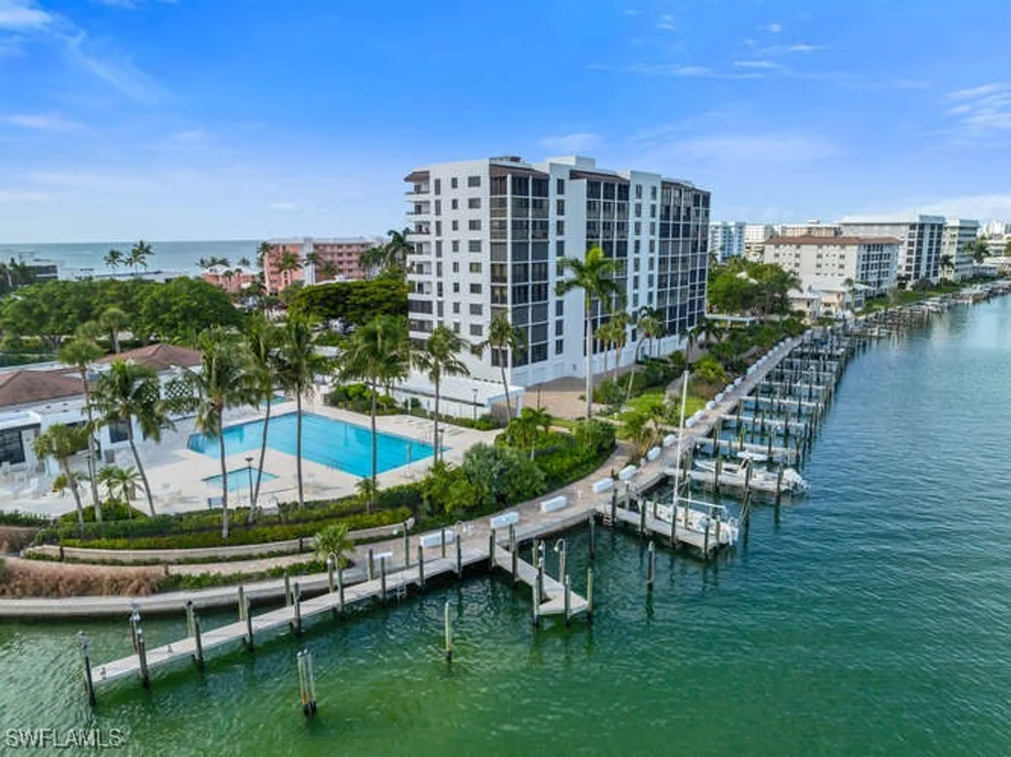 Property Slideshow image 18 of 21 | 2340 gulf shore blvd n # 108, Naples, FL, 34103
