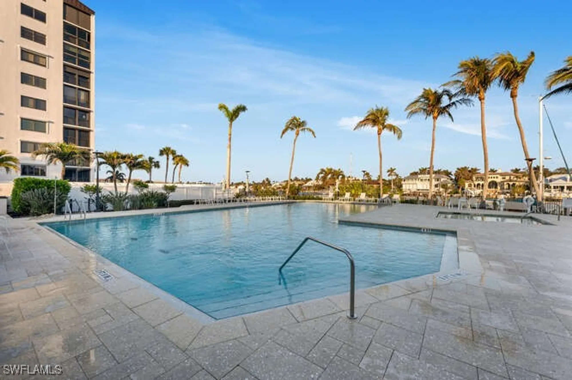 Property Slideshow image 19 of 21 | 2340 gulf shore blvd n # 108, Naples, FL, 34103