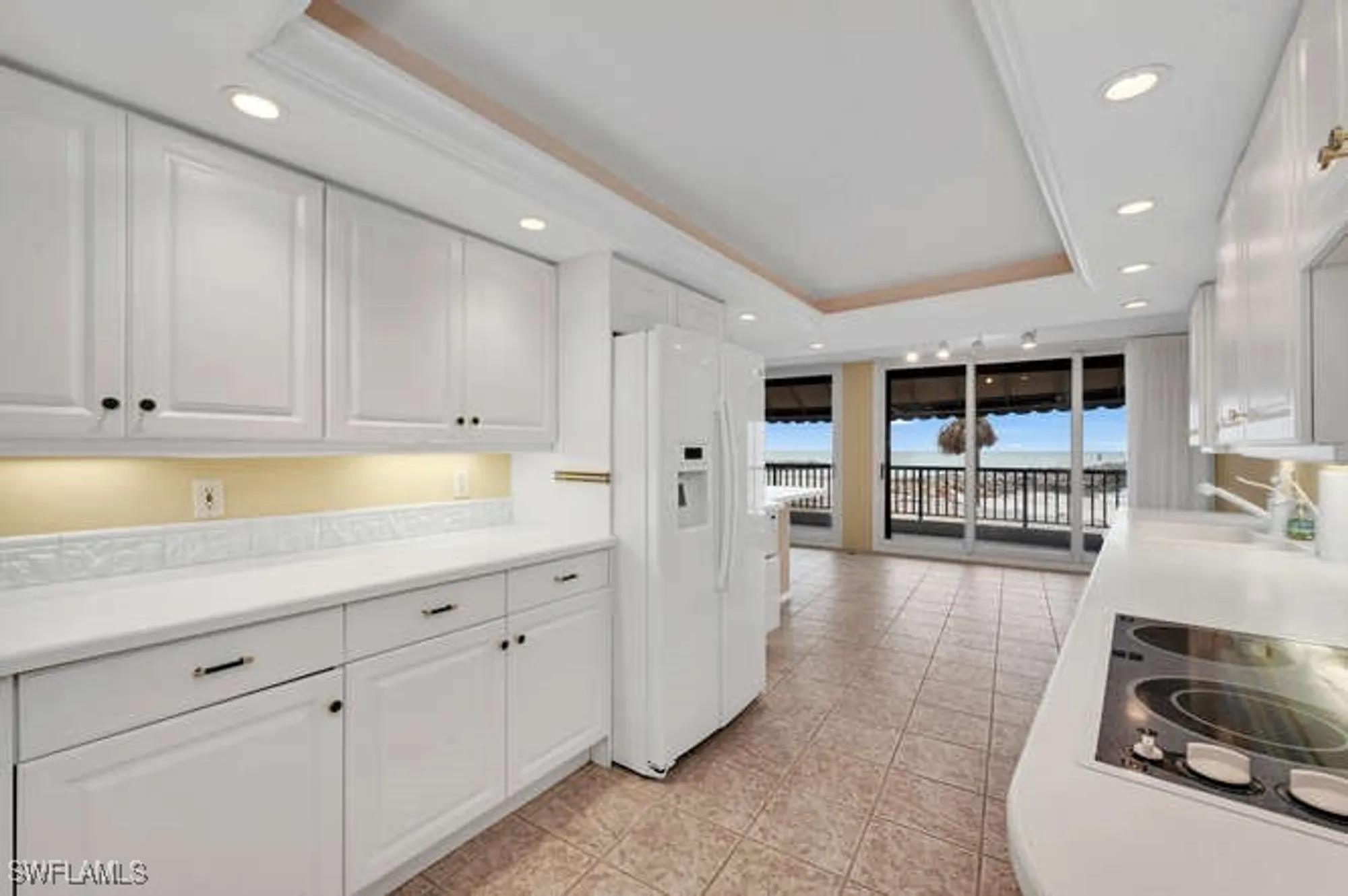 Property Slideshow image 7 of 21 | 2340 gulf shore blvd n # 108, Naples, FL, 34103