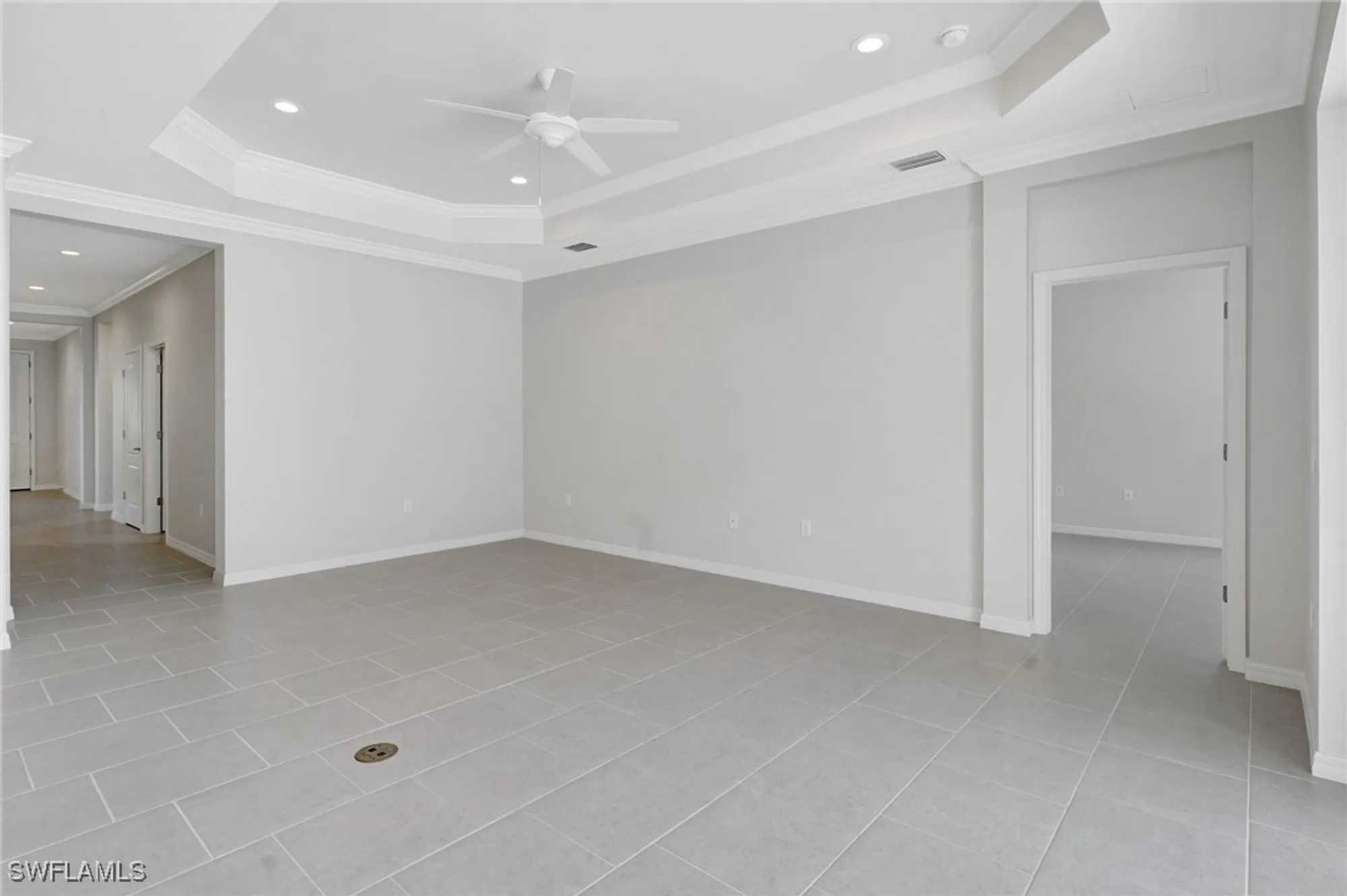 Property Slideshow image 21 of 49 | 2967 amblewind dr, Fort Myers, FL, 33905