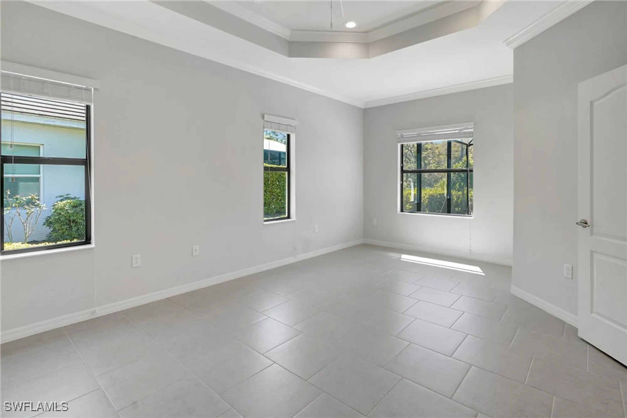 Property Slideshow image 22 of 49 | 2967 amblewind dr, Fort Myers, FL, 33905