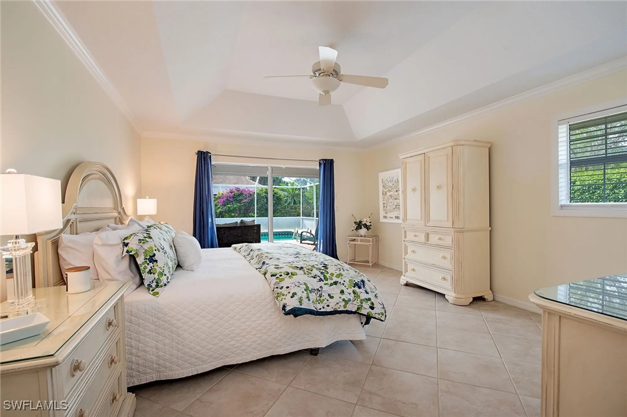 Property Slideshow image 14 of 15 | 702 willowwood ln, Naples, FL, 34108