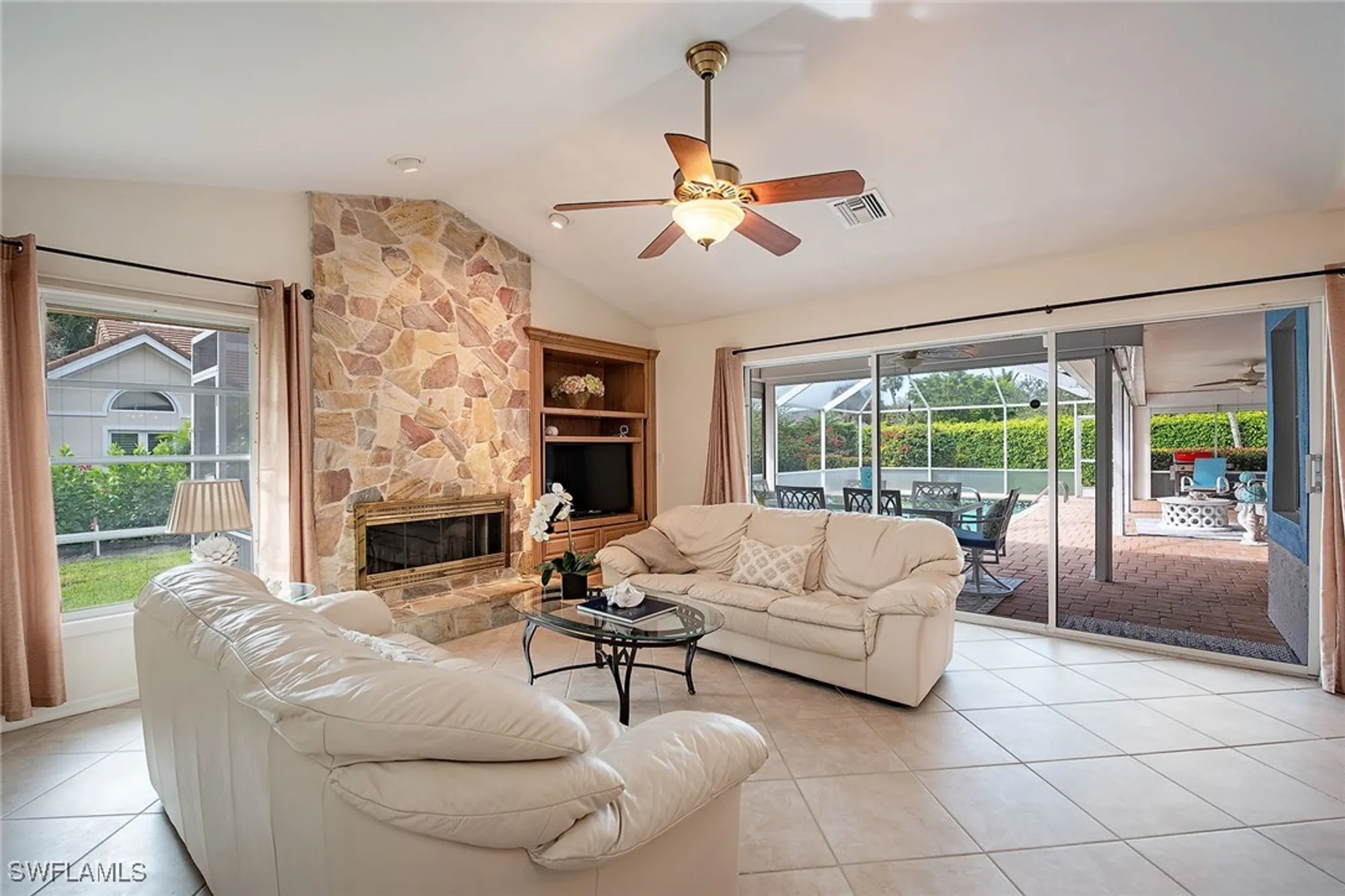 Property Slideshow image 7 of 15 | 702 willowwood ln, Naples, FL, 34108