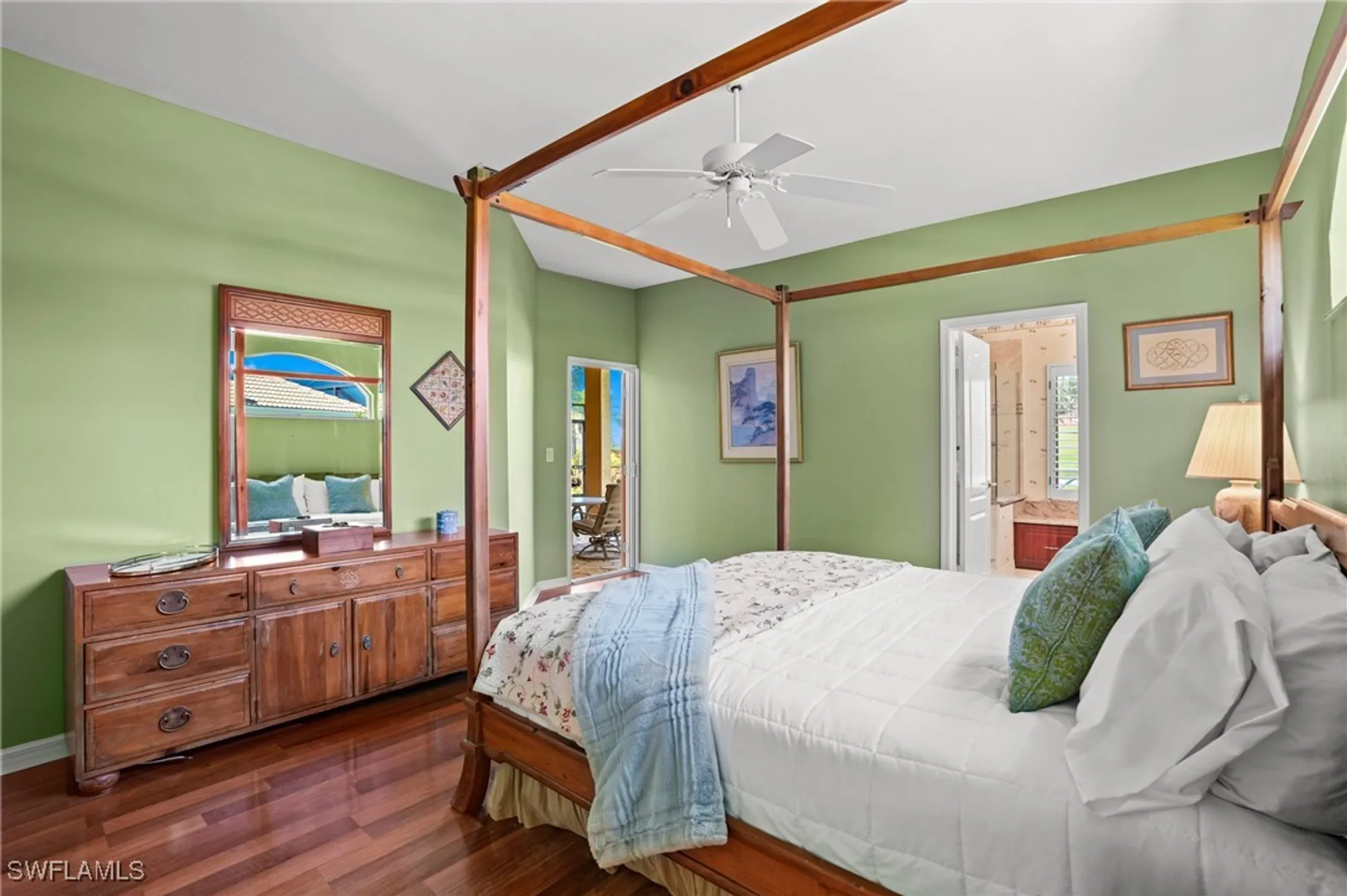 Property Slideshow image 19 of 47 | 14880 crescent cove dr, Fort Myers, FL, 33908