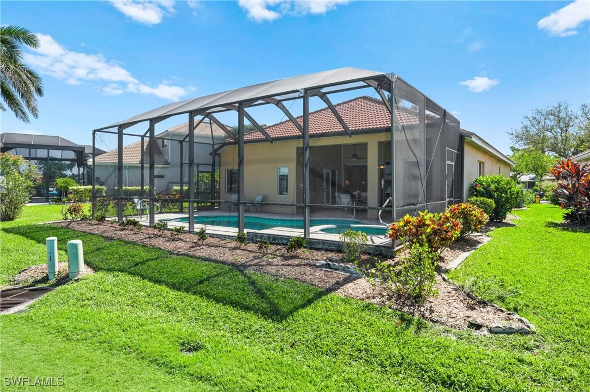 Property Slideshow image 29 of 47 | 14880 crescent cove dr, Fort Myers, FL, 33908