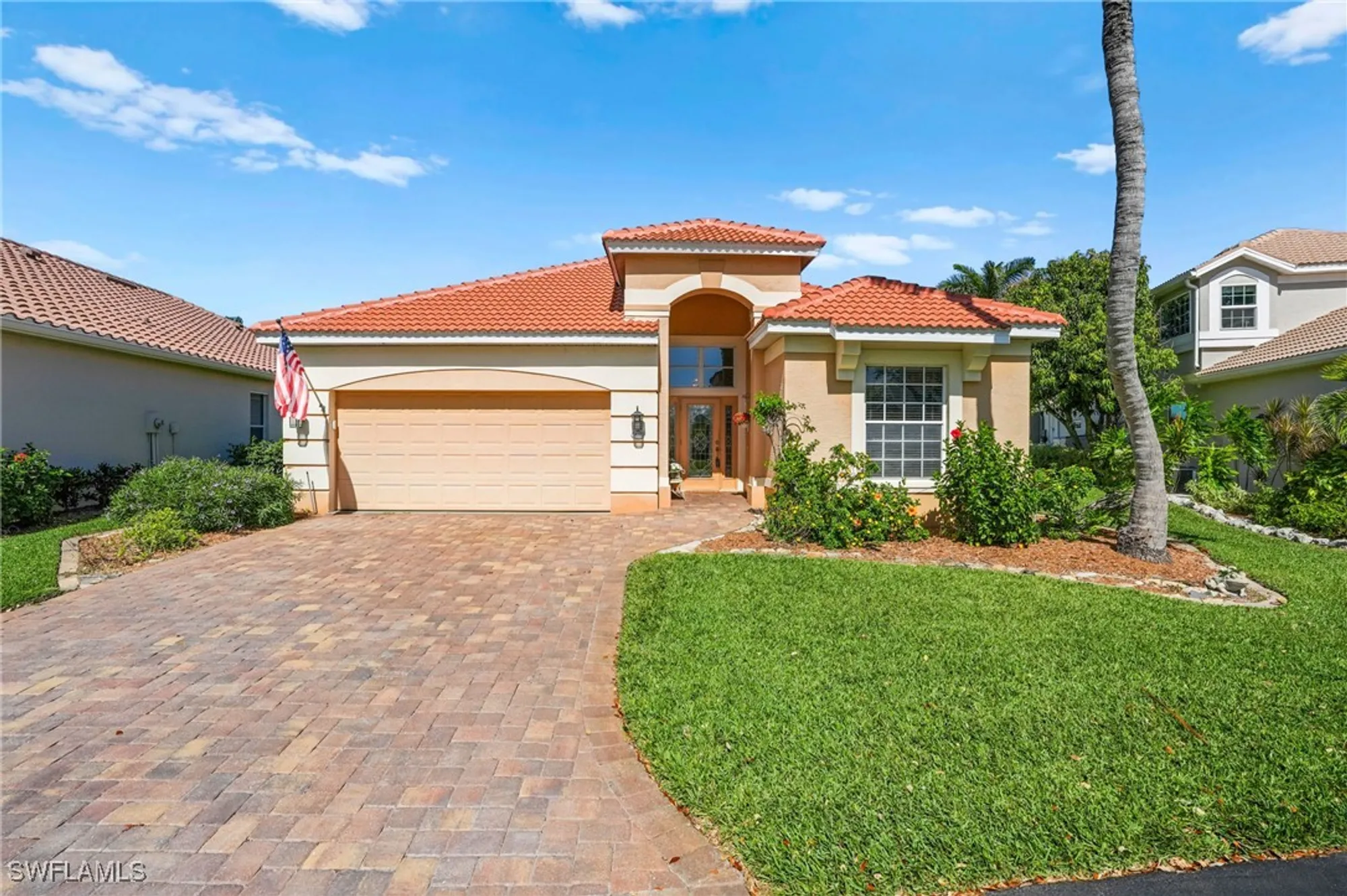 Property Slideshow image 30 of 47 | 14880 crescent cove dr, Fort Myers, FL, 33908