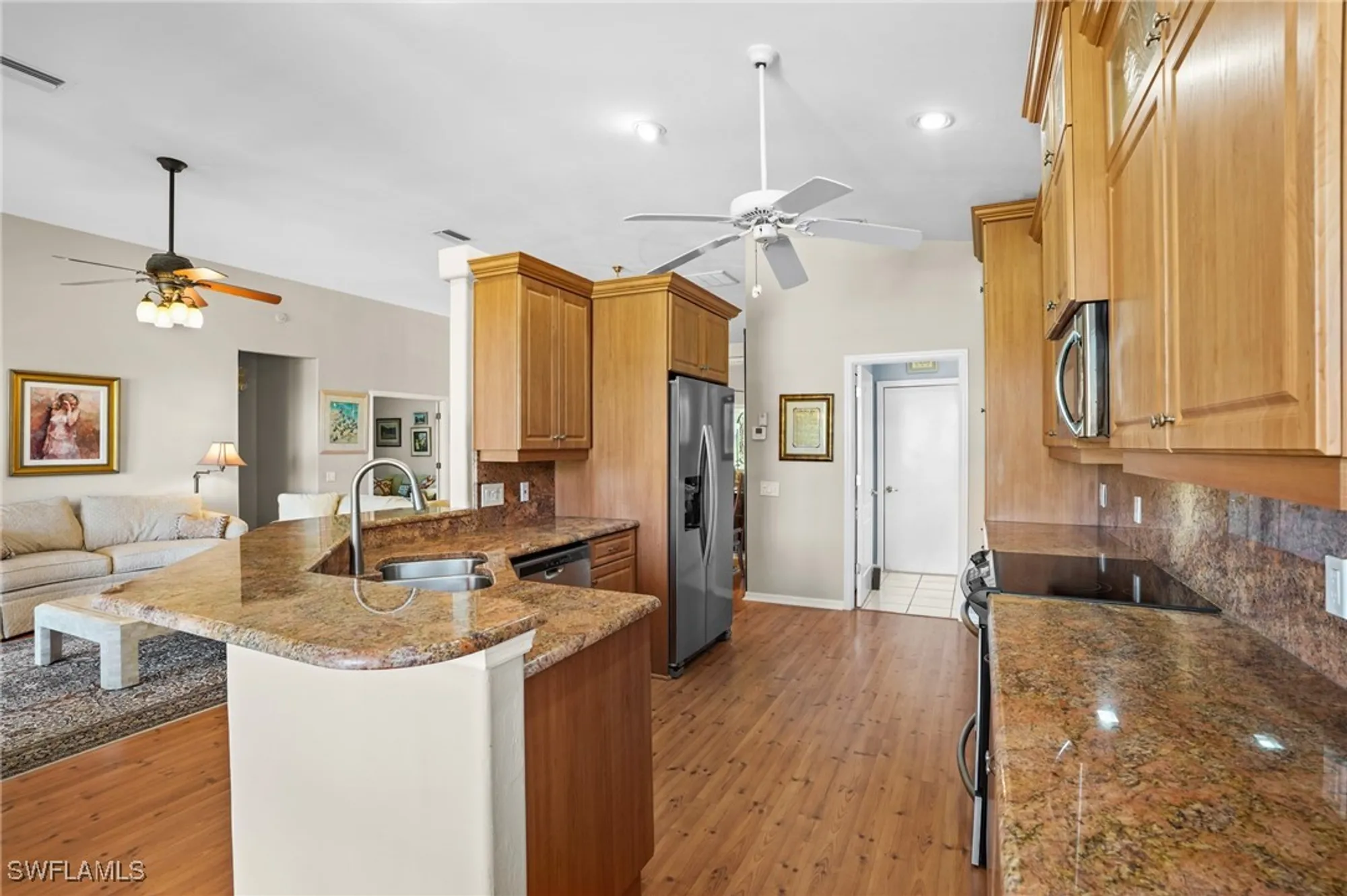 Property Slideshow image 9 of 47 | 14880 crescent cove dr, Fort Myers, FL, 33908