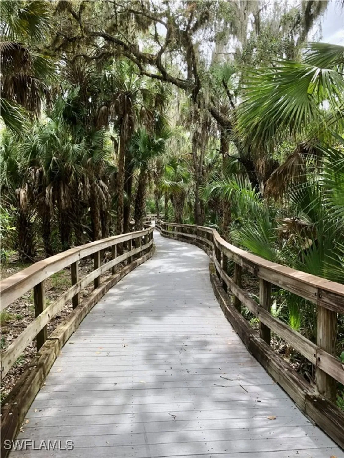 Property Slideshow image 48 of 50 | 3020 meandering way apt 201, Fort Myers, FL, 33905