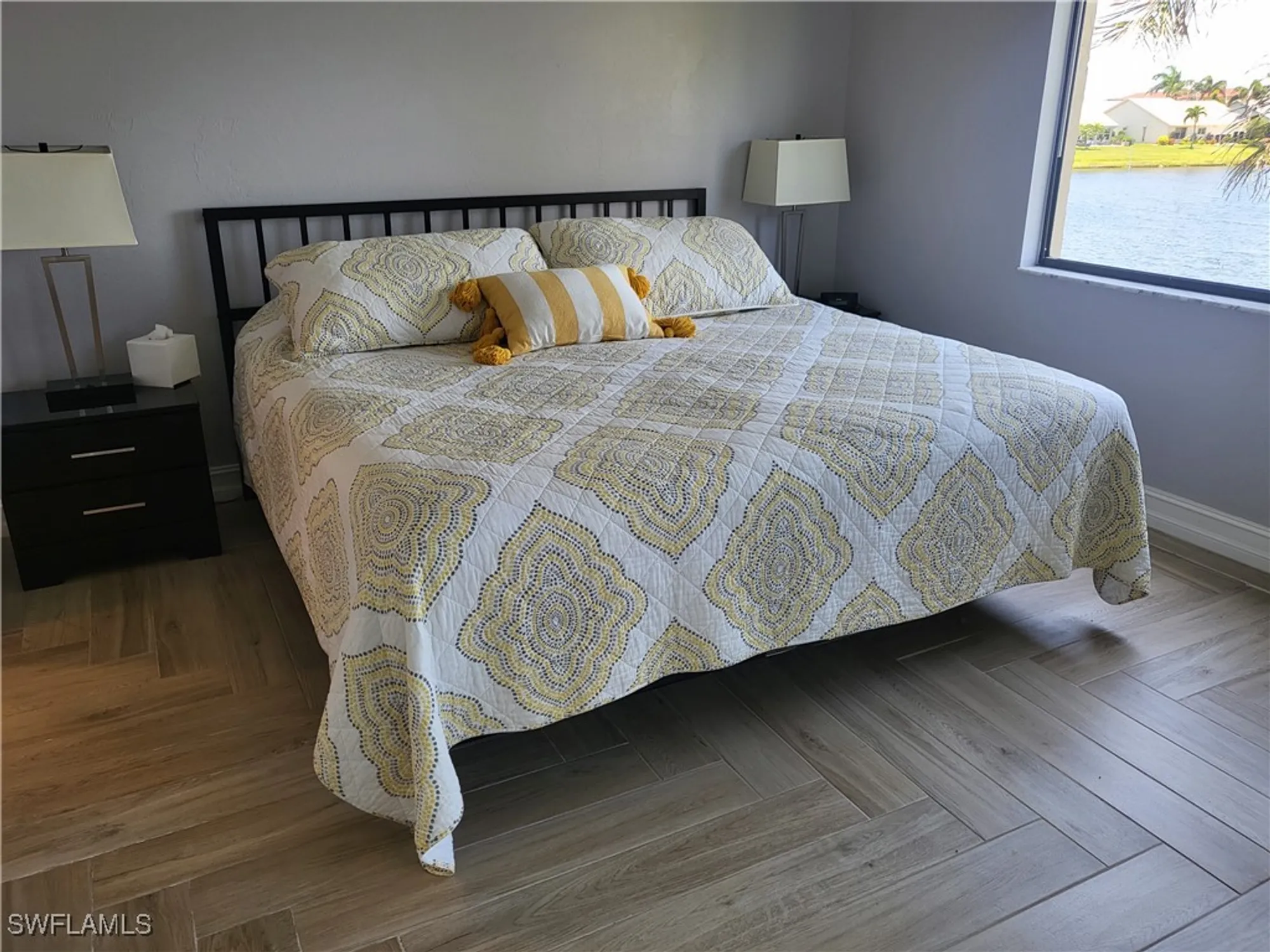 Property Slideshow image 10 of 24 | 11460 caravel cir 5016, Fort Myers, FL, 33908