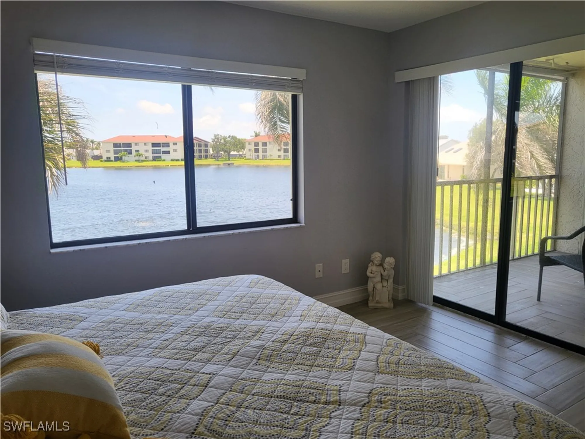 Property Slideshow image 12 of 24 | 11460 caravel cir 5016, Fort Myers, FL, 33908