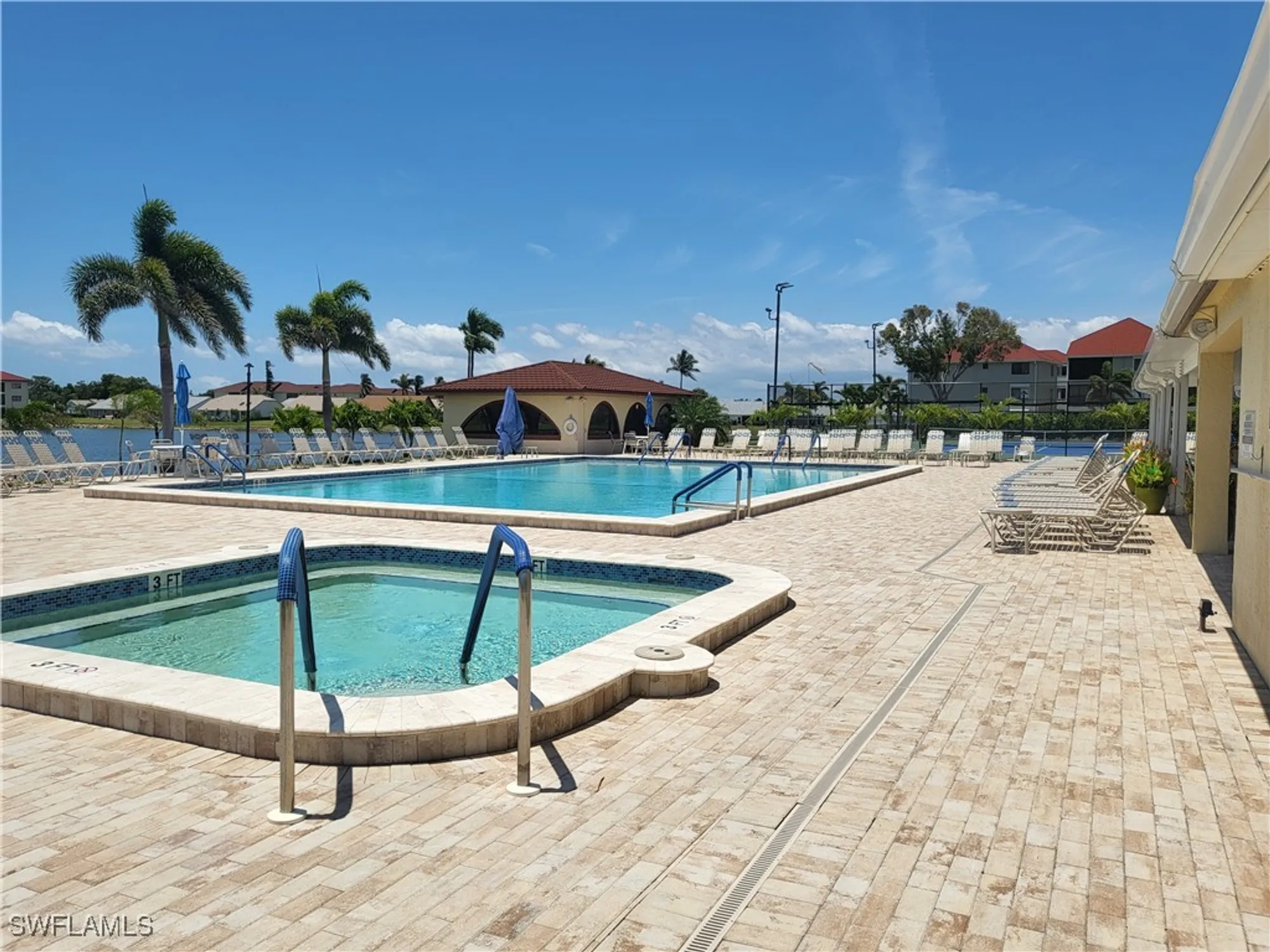 Property Slideshow image 23 of 24 | 11460 caravel cir 5016, Fort Myers, FL, 33908