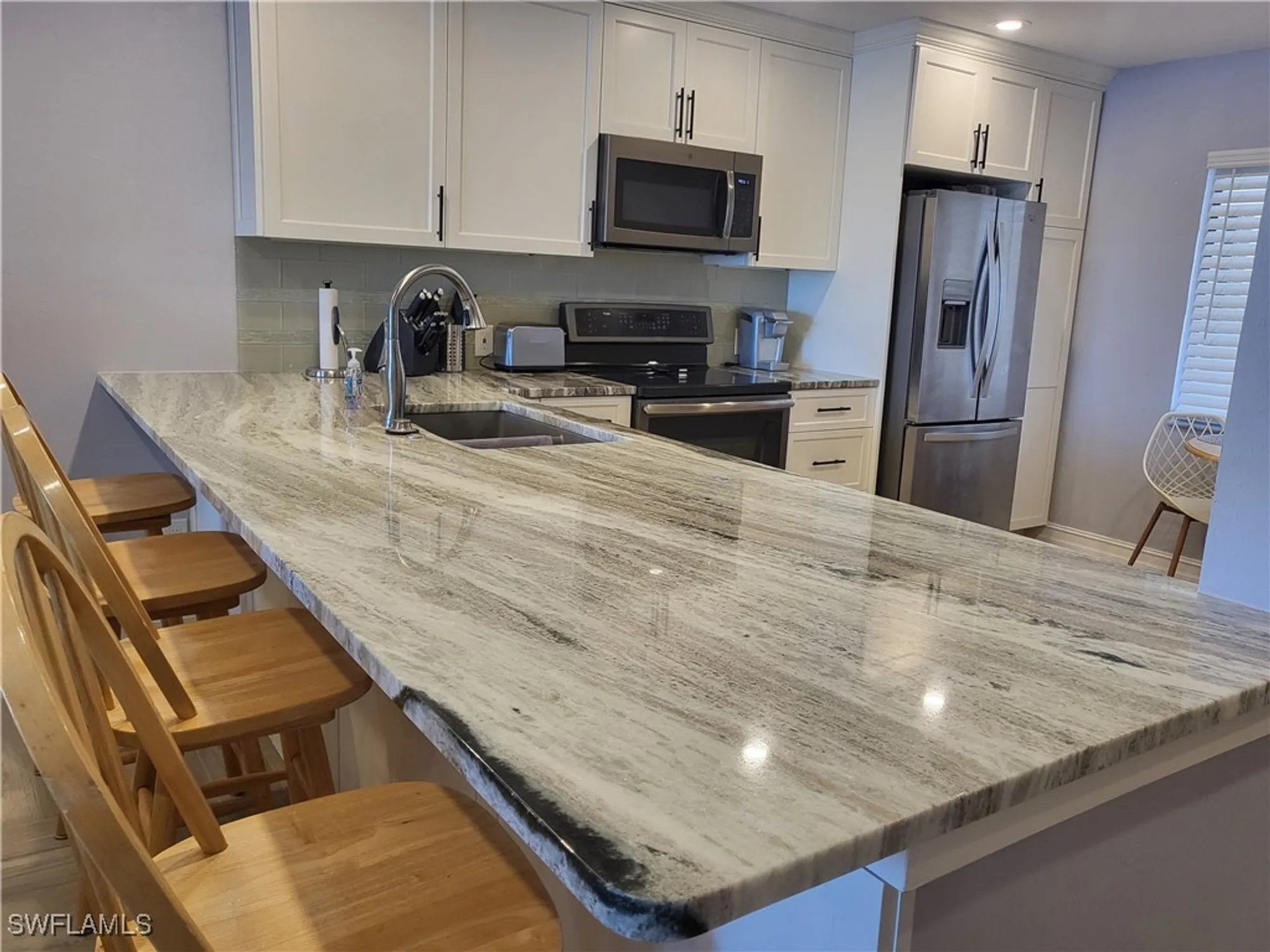 Property Slideshow image 3 of 24 | 11460 caravel cir 5016, Fort Myers, FL, 33908