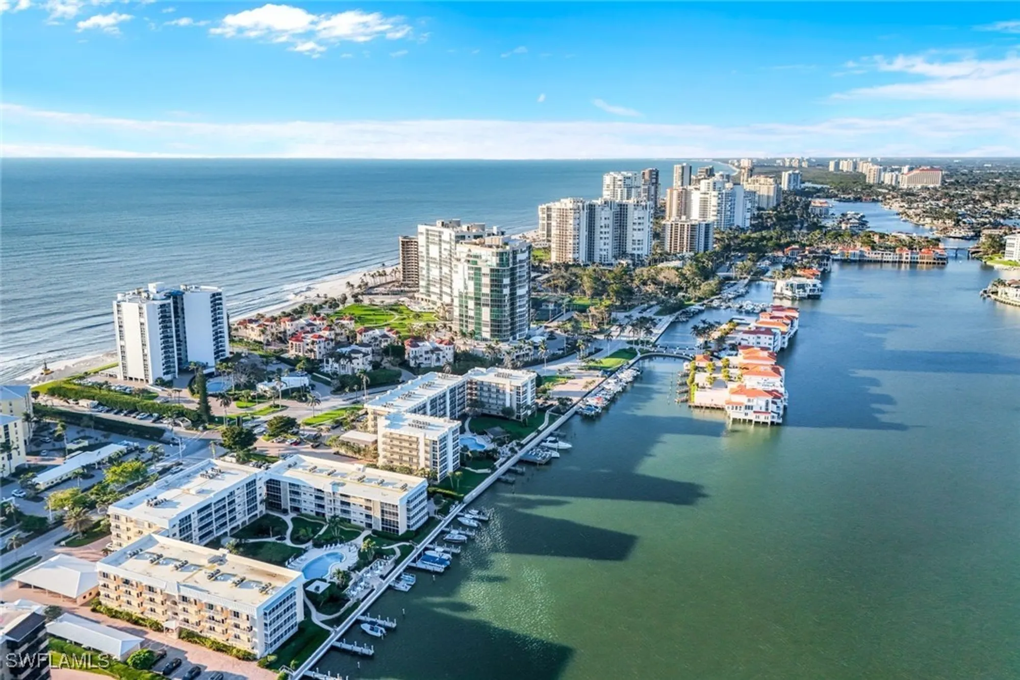 Property Slideshow image 1 of 32 | 3450 gulf shore blvd 306, Naples, FL, 34103