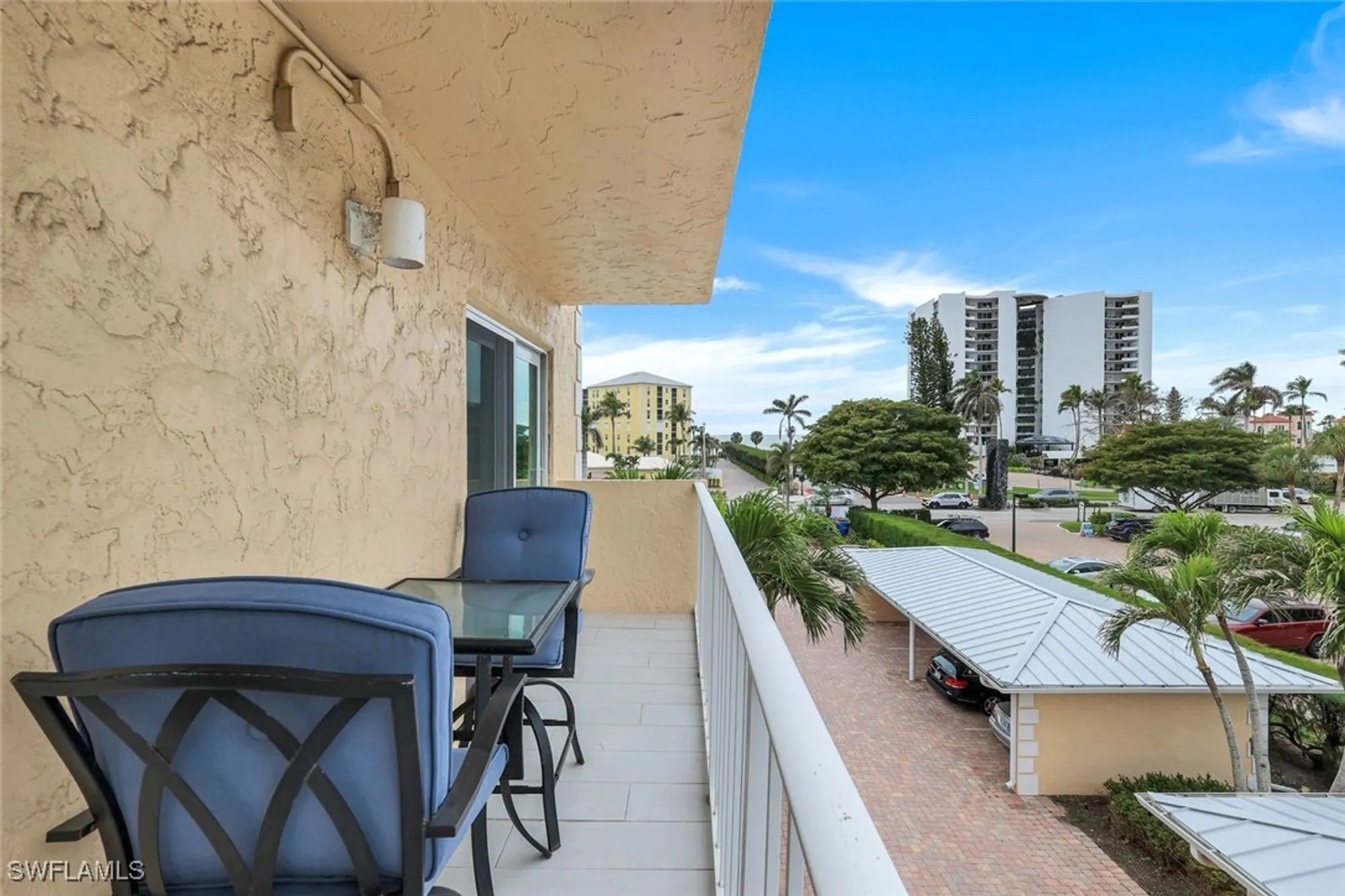 Property Slideshow image 21 of 32 | 3450 gulf shore blvd 306, Naples, FL, 34103