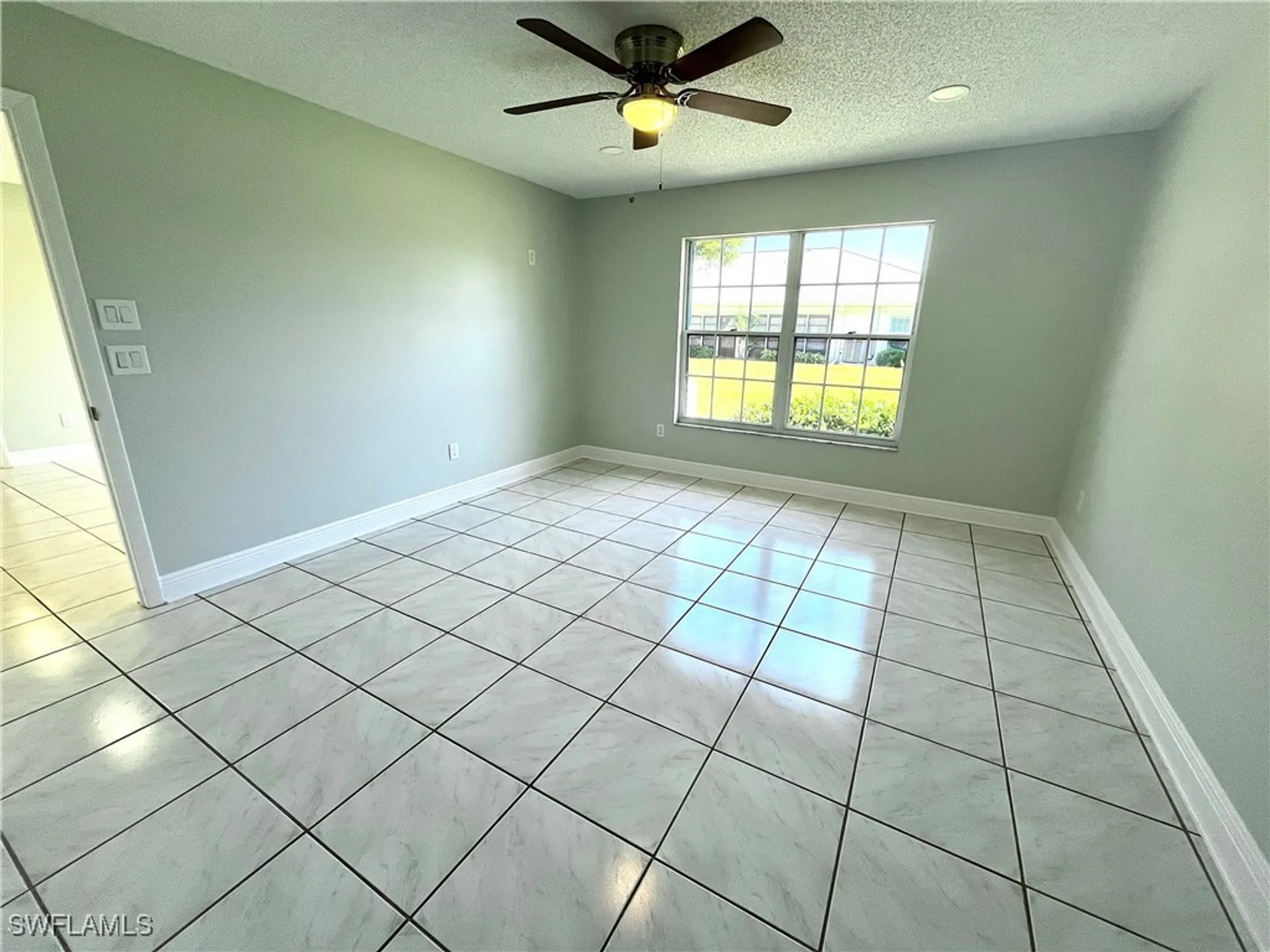 Property Slideshow image 10 of 31 | 1206 medinah dr, Fort Myers, FL, 33919