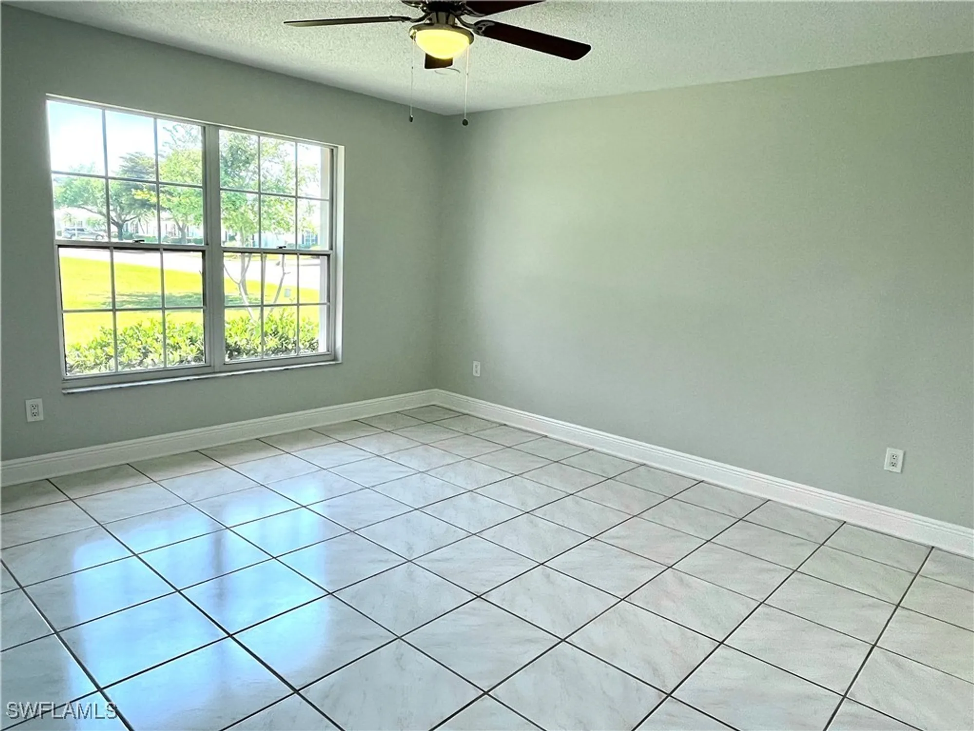 Property Slideshow image 9 of 31 | 1206 medinah dr, Fort Myers, FL, 33919