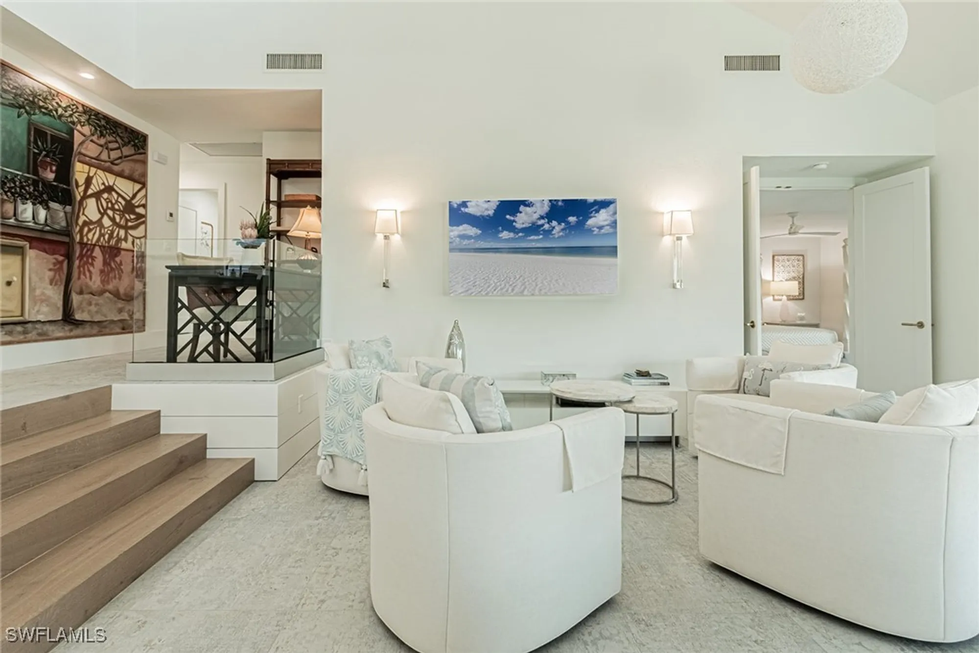 Property Slideshow image 19 of 43 | 643 bridgeway ln, Naples, FL, 34108