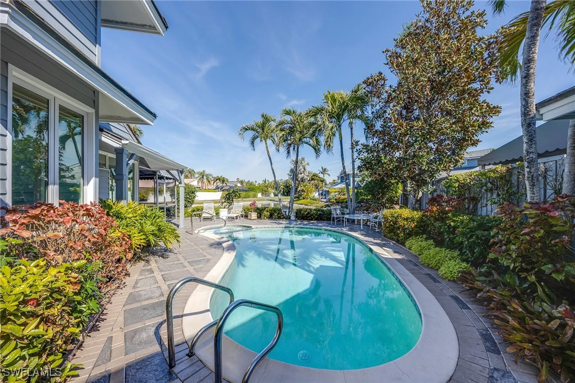 Property Slideshow image 36 of 43 | 643 bridgeway ln, Naples, FL, 34108