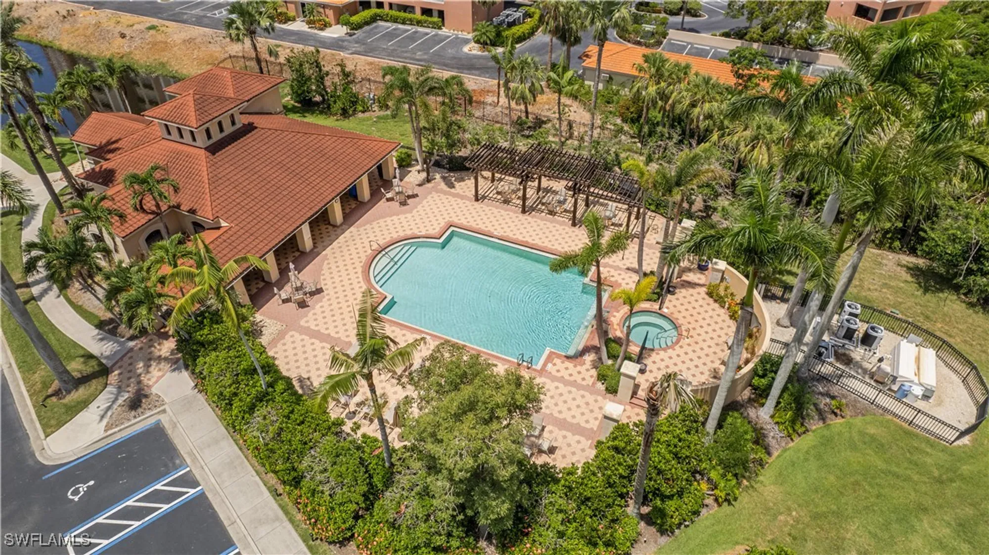 Property Slideshow image 37 of 49 | 11600 court of palms 206, Fort Myers, FL, 33908