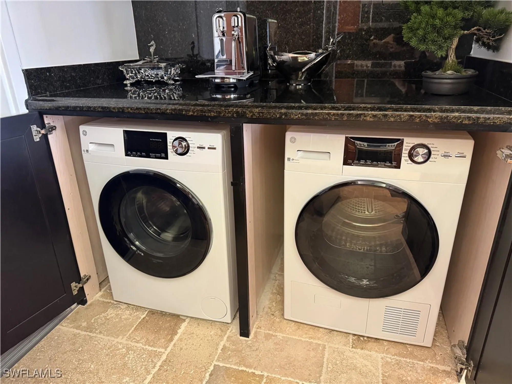 Property Slideshow image 24 of 37 | 3115 gulf shore blvd 112s, Naples, FL, 34103