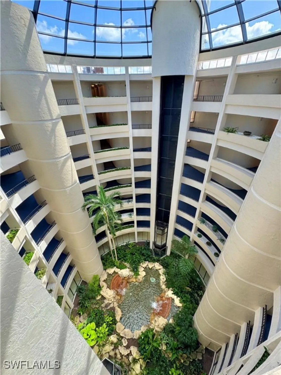 Property Slideshow image 27 of 37 | 3115 gulf shore blvd 112s, Naples, FL, 34103