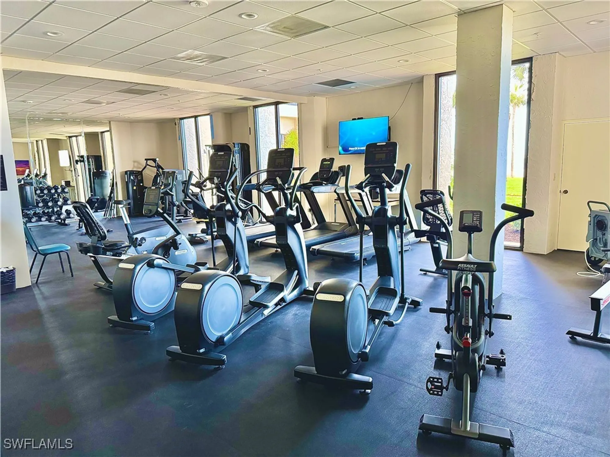 Property Slideshow image 28 of 37 | 3115 gulf shore blvd 112s, Naples, FL, 34103