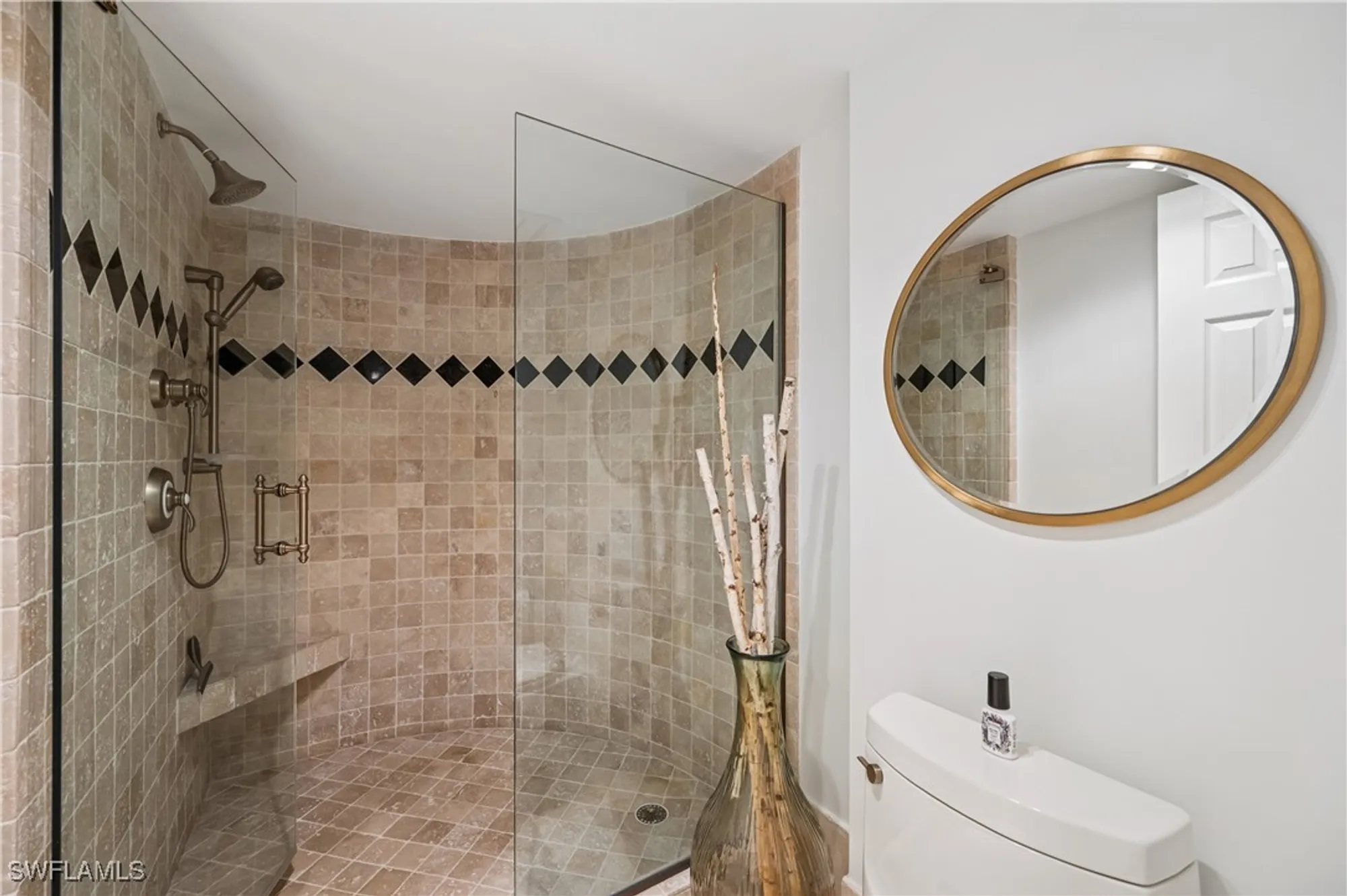 Property Slideshow image 20 of 37 | 3115 gulf shore blvd 112s, Naples, FL, 34103