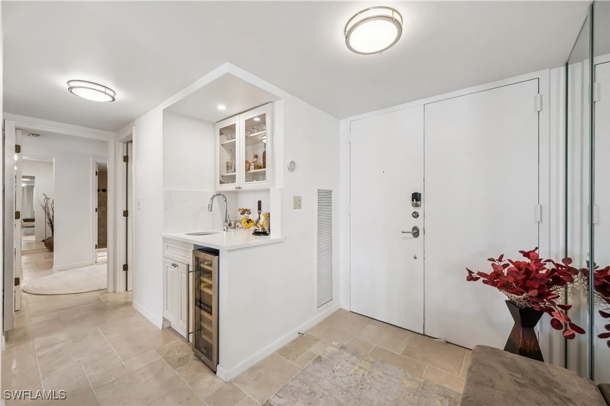 Property Slideshow image 5 of 37 | 3115 gulf shore blvd 112s, Naples, FL, 34103