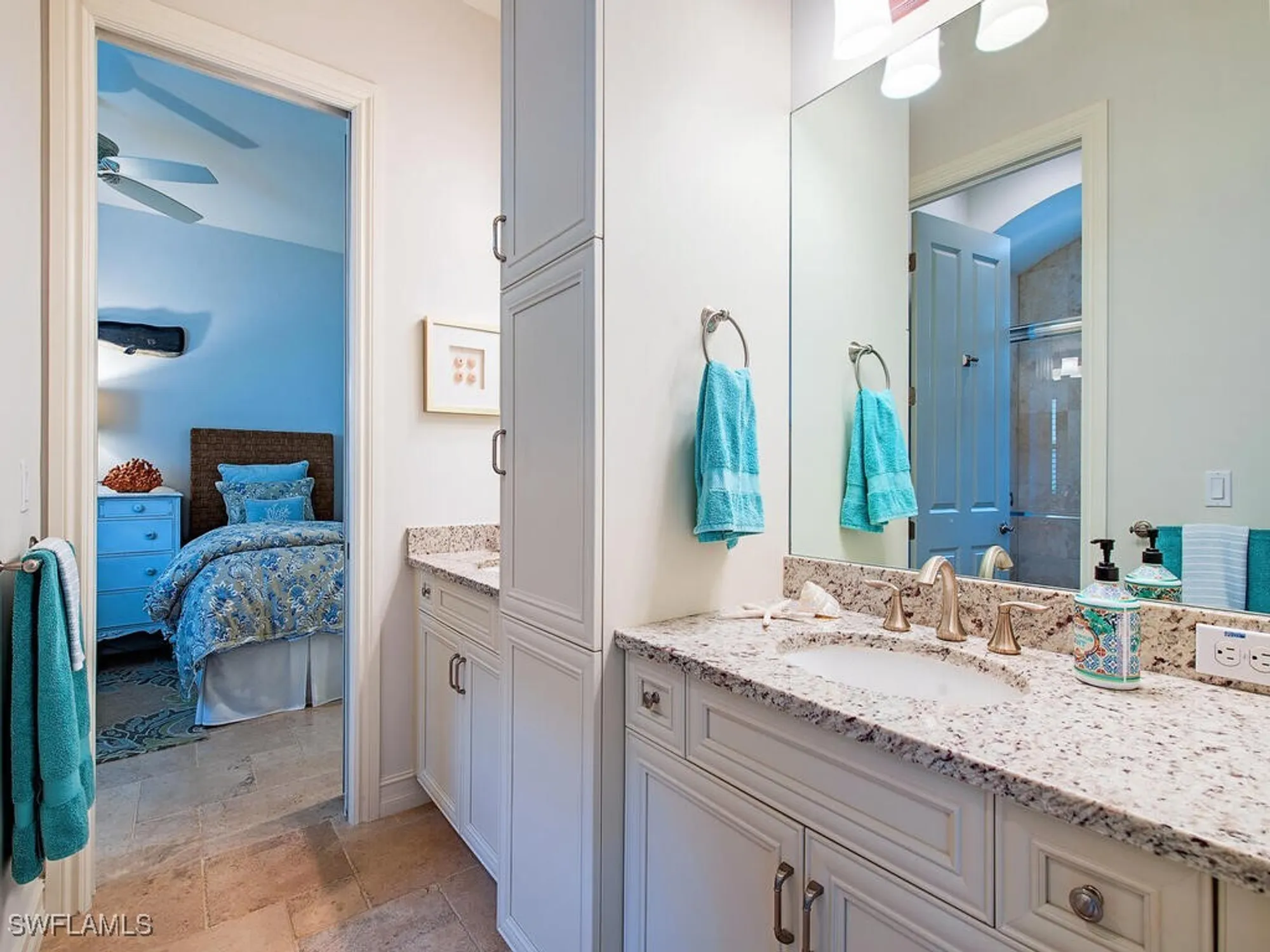 Property Slideshow image 13 of 39 | 6445 costa cir, Naples, FL, 34113