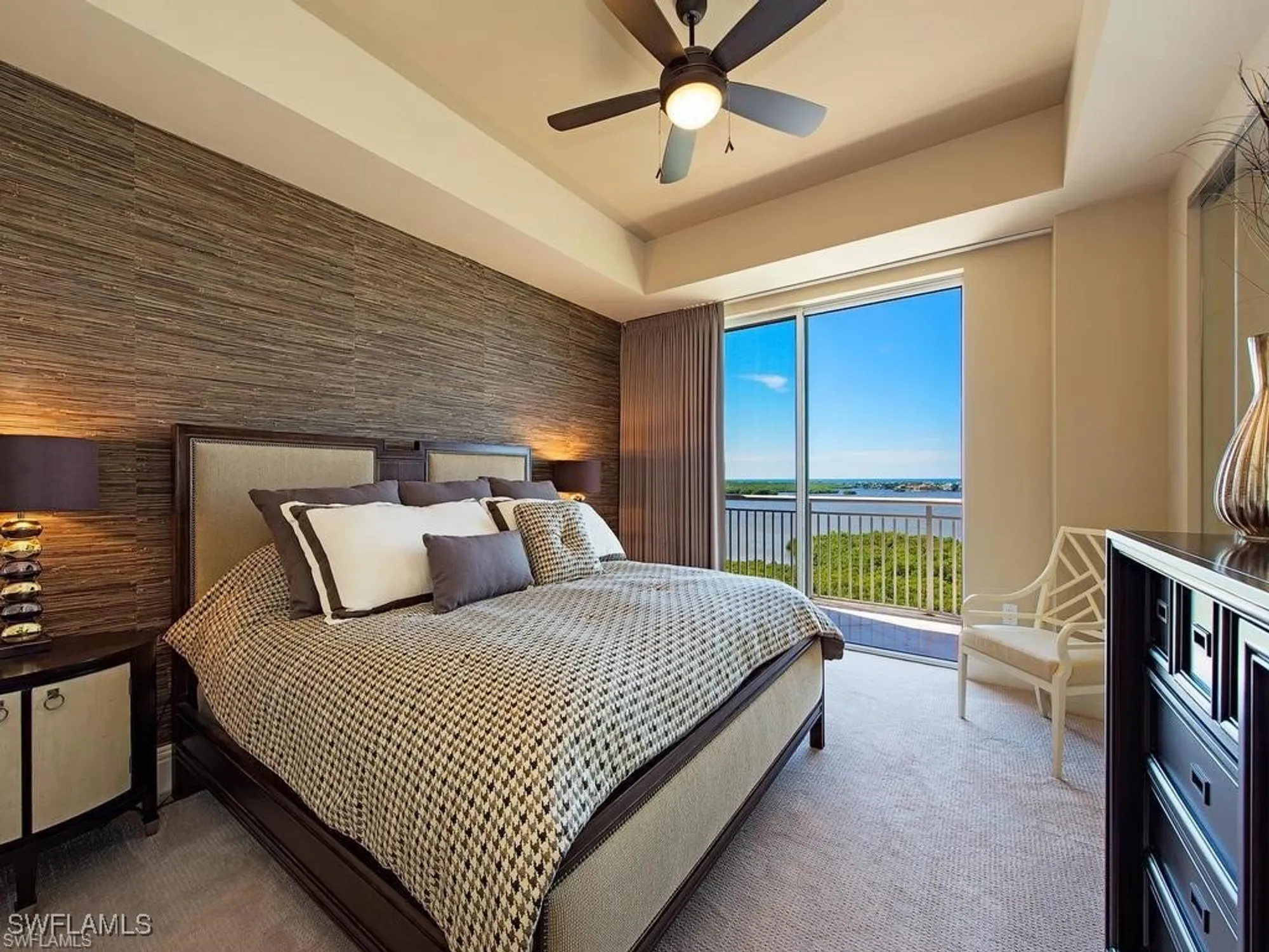 Property Slideshow image 12 of 22 | 4851 bonita bay blvd 1002, Bonita Springs, FL, 34134