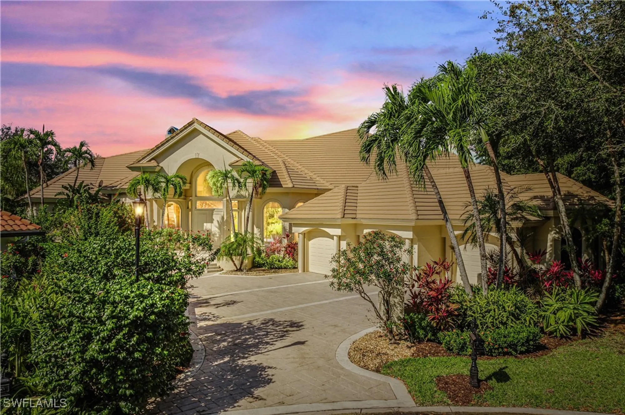 Property Slideshow image 33 of 40 | 6599 glen arbor way, Naples, FL, 34119