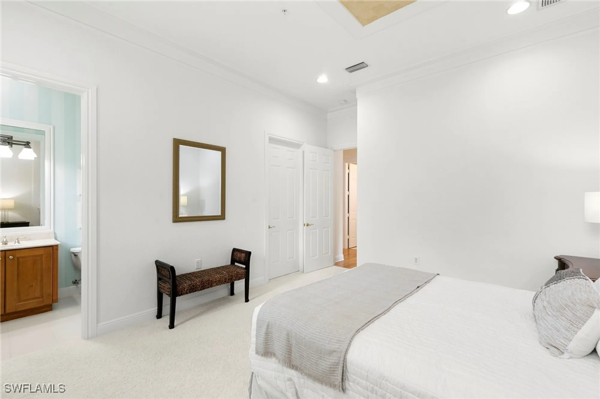 Property Slideshow image 33 of 49 | 3031 marengo ct apt 204, Naples, FL, 34114