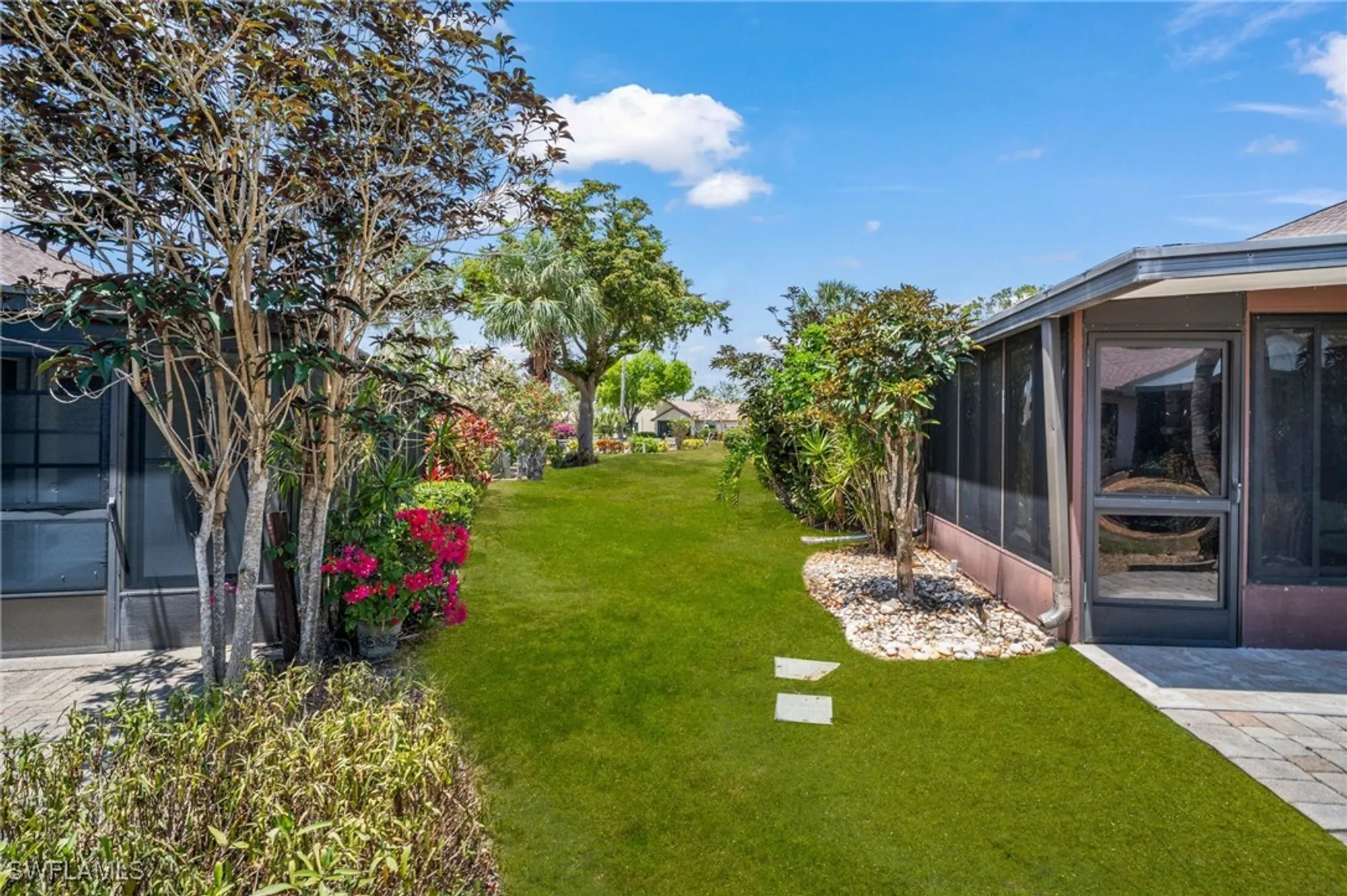 Property Slideshow image 37 of 47 | 1828 pine glade cir, Fort Myers, FL, 33907