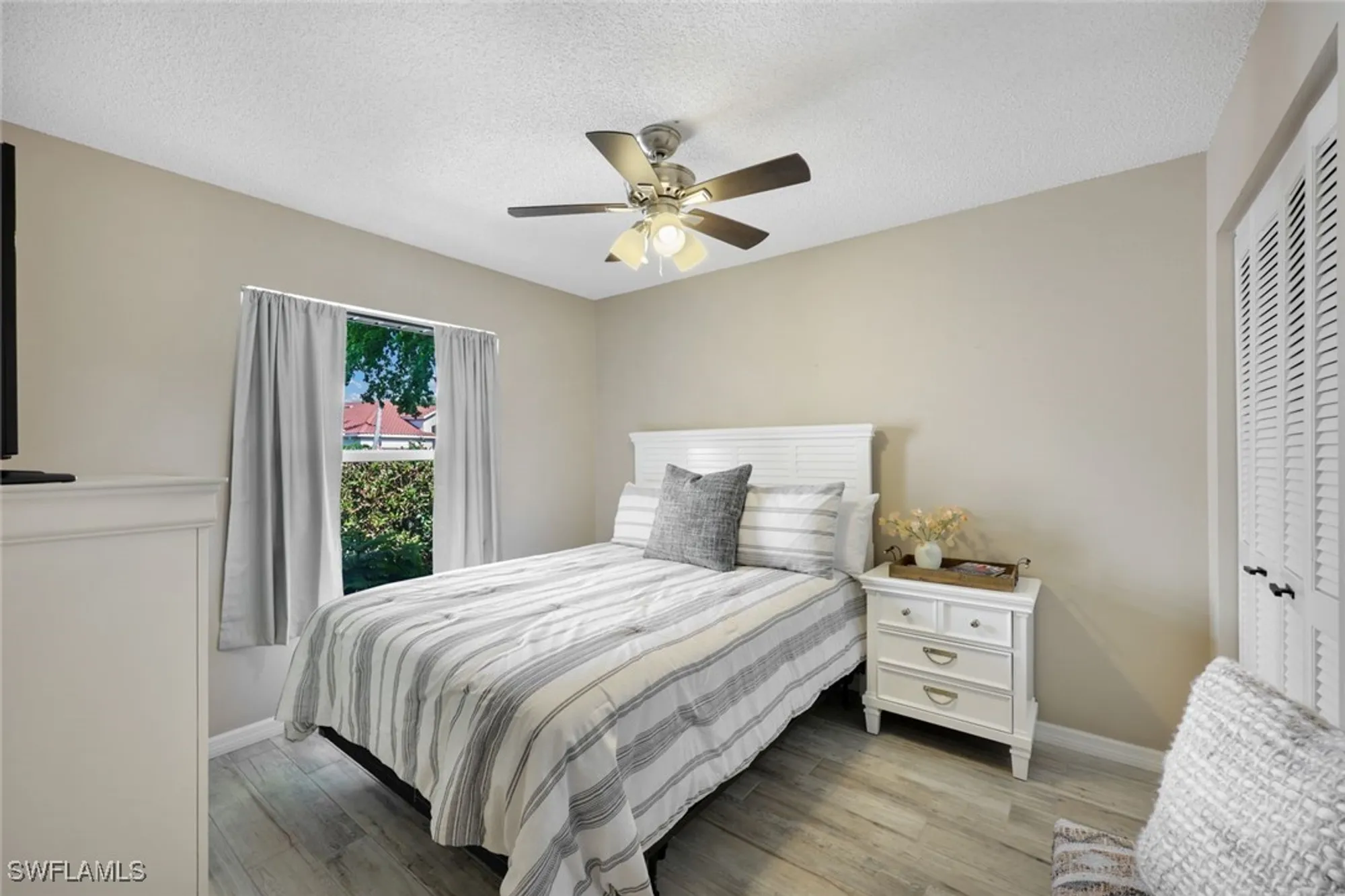 Property Slideshow image 15 of 38 | 14871 crescent cove dr, Fort Myers, FL, 33908